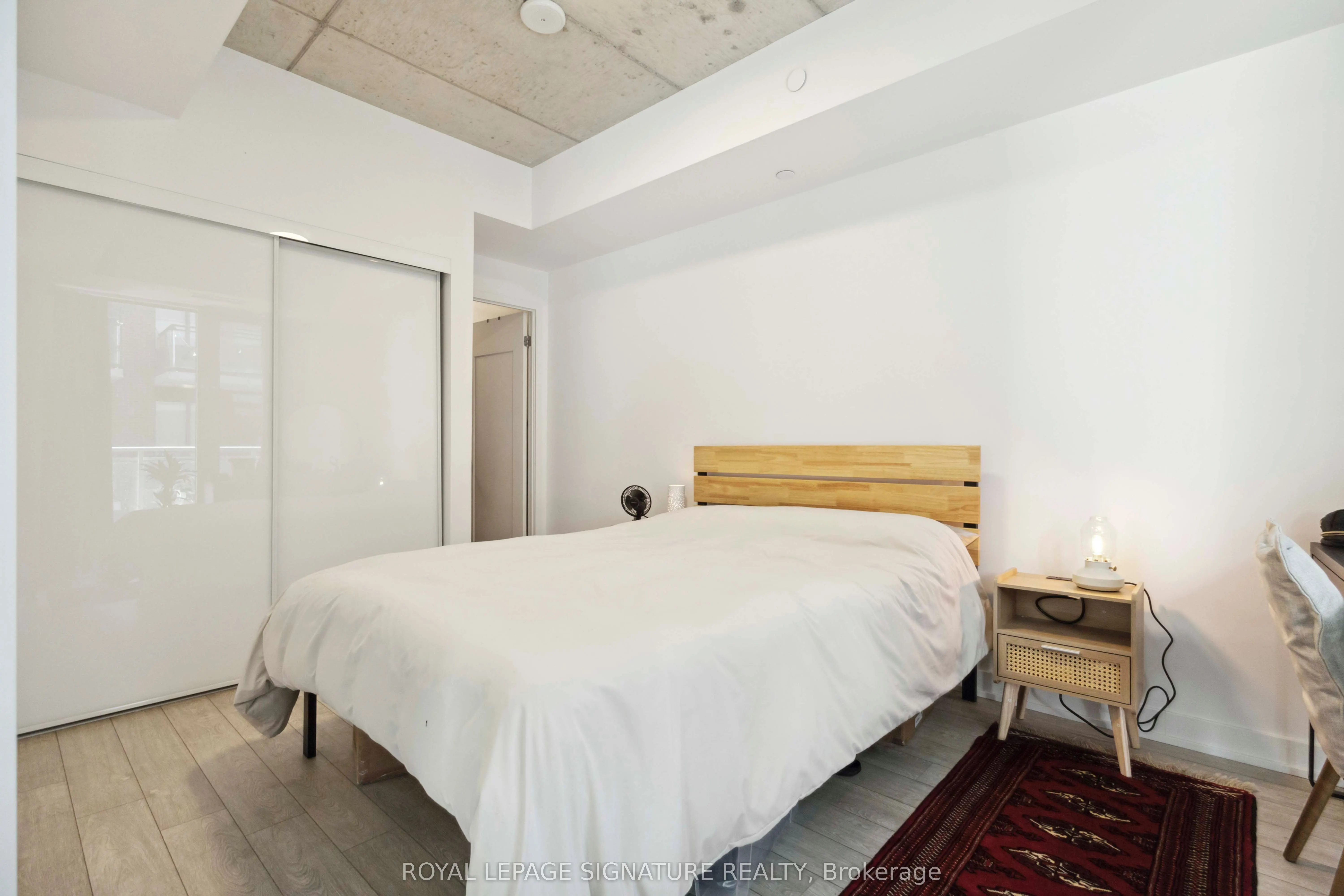 665 Queen Street E, #313
