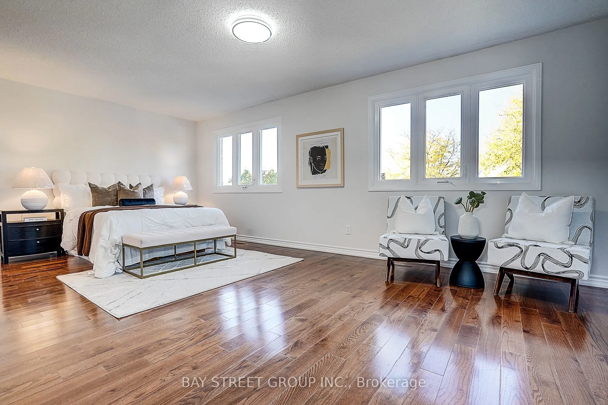 334 Goldhawk Trail