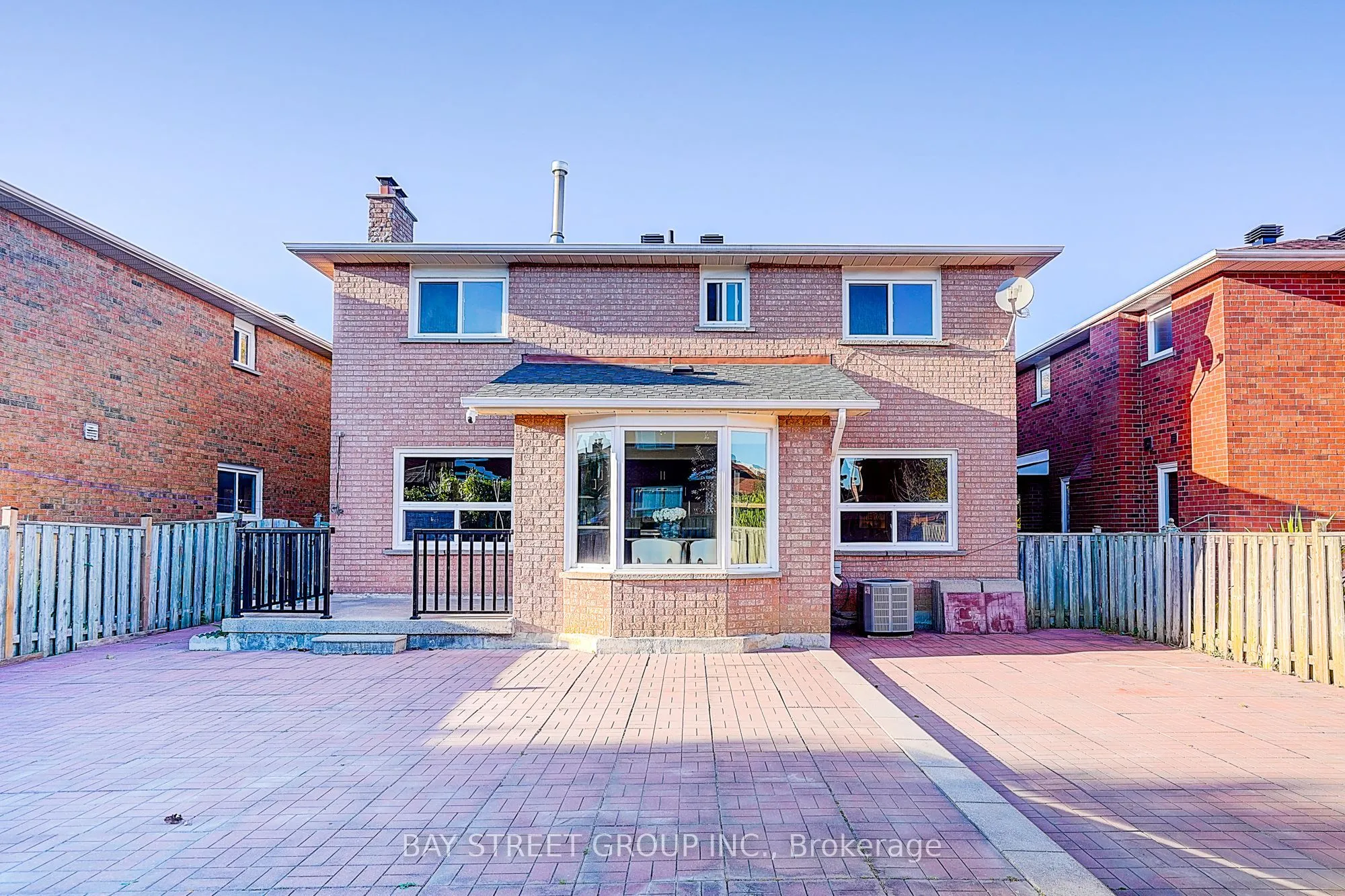 334 Goldhawk Trail