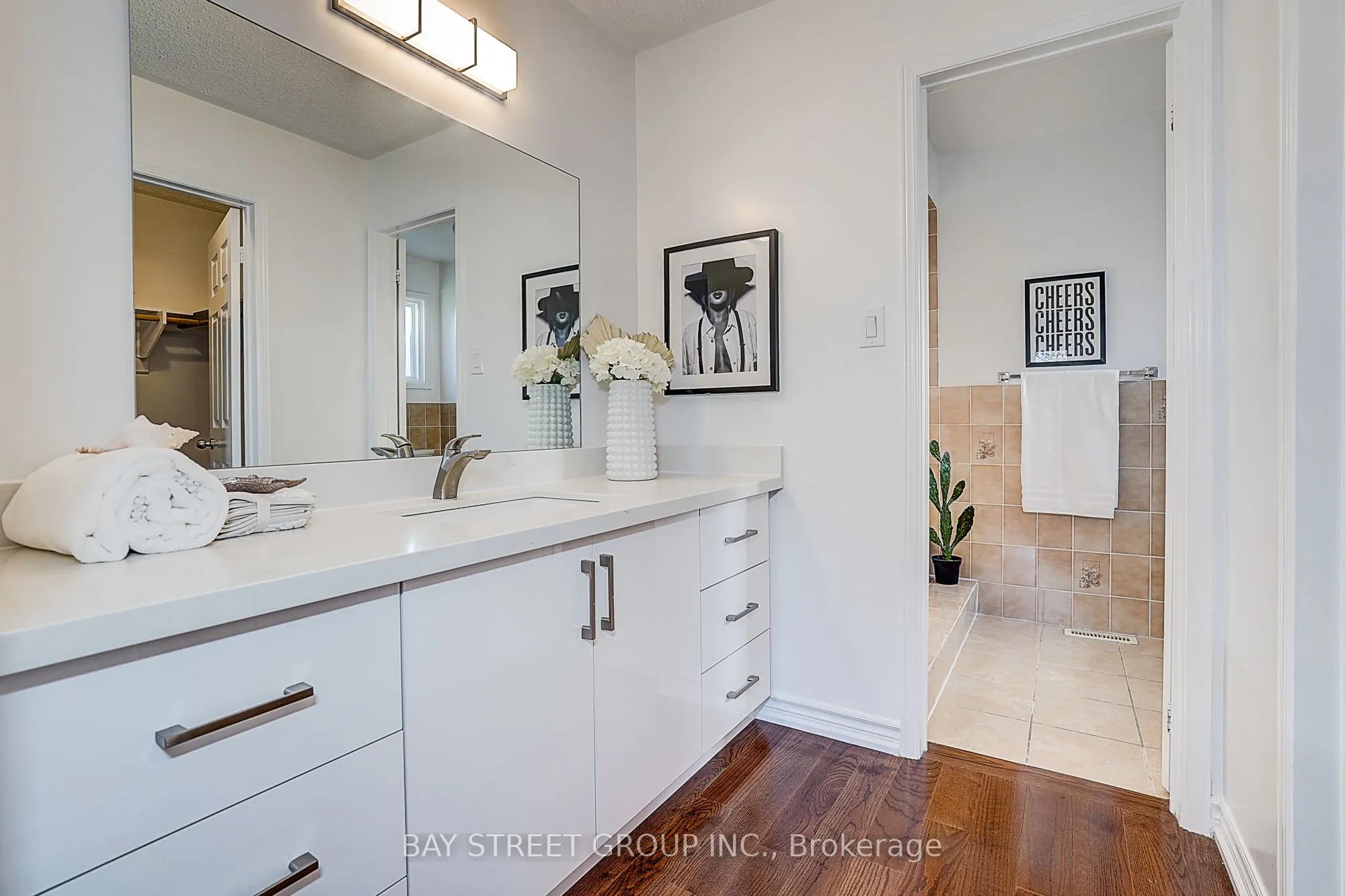 334 Goldhawk Trail