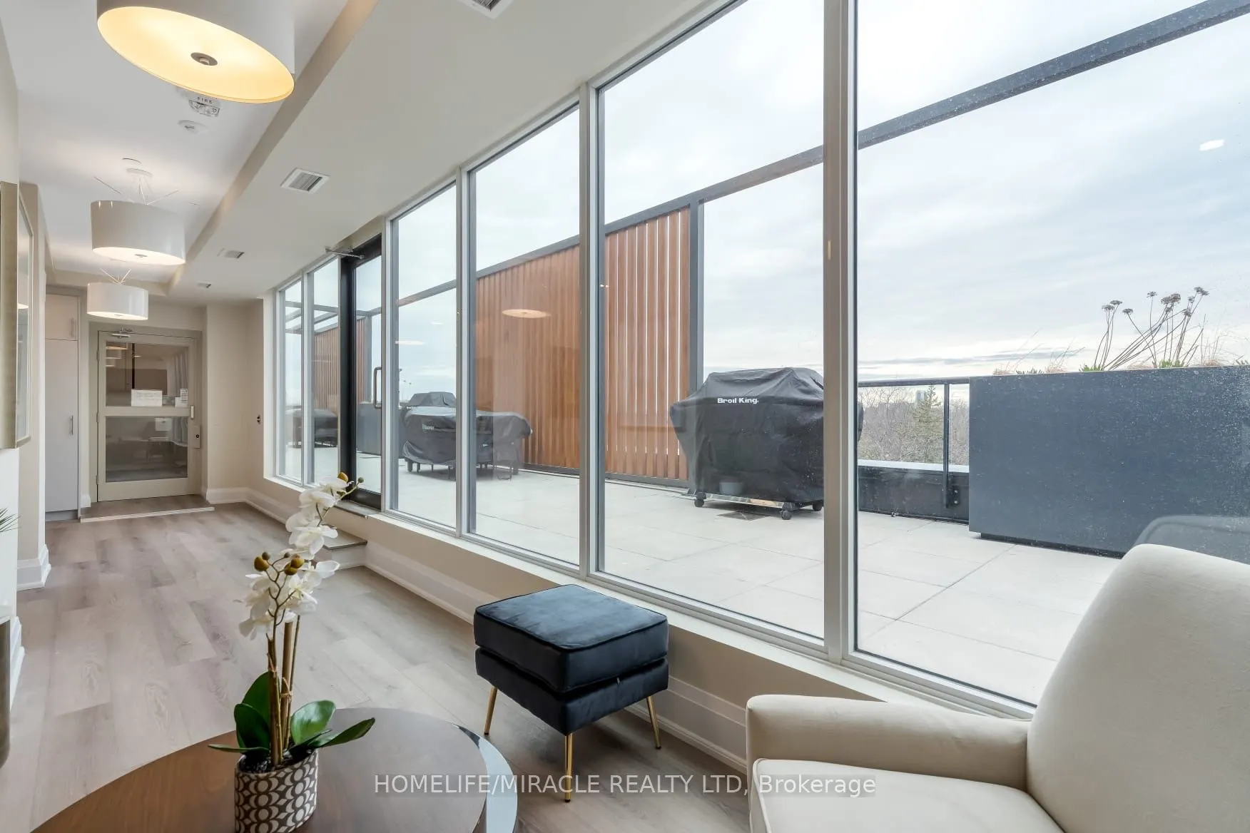 1316 Kingston Road N, #201