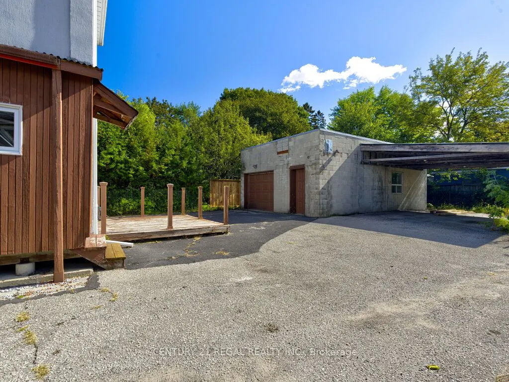 11 Midburn Avenue