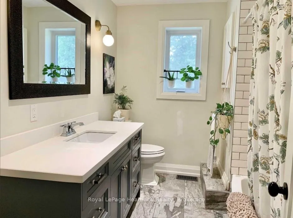 15 SCARBOROUGH HEIGHTS Boulevard