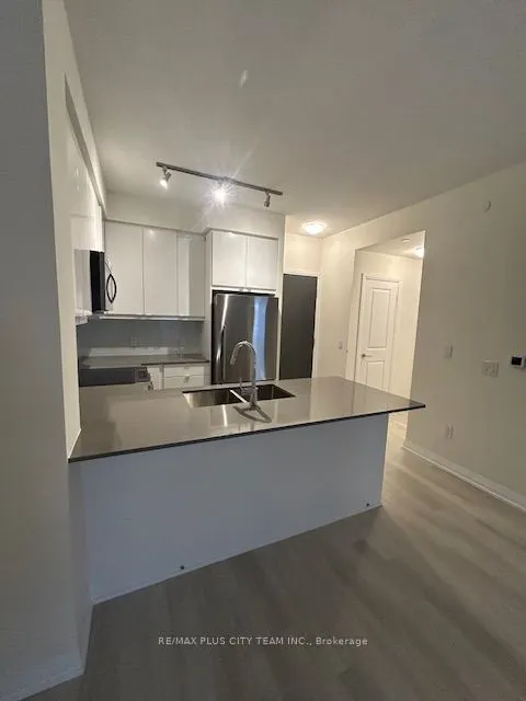 3260 Sheppard Avenue E, #407
