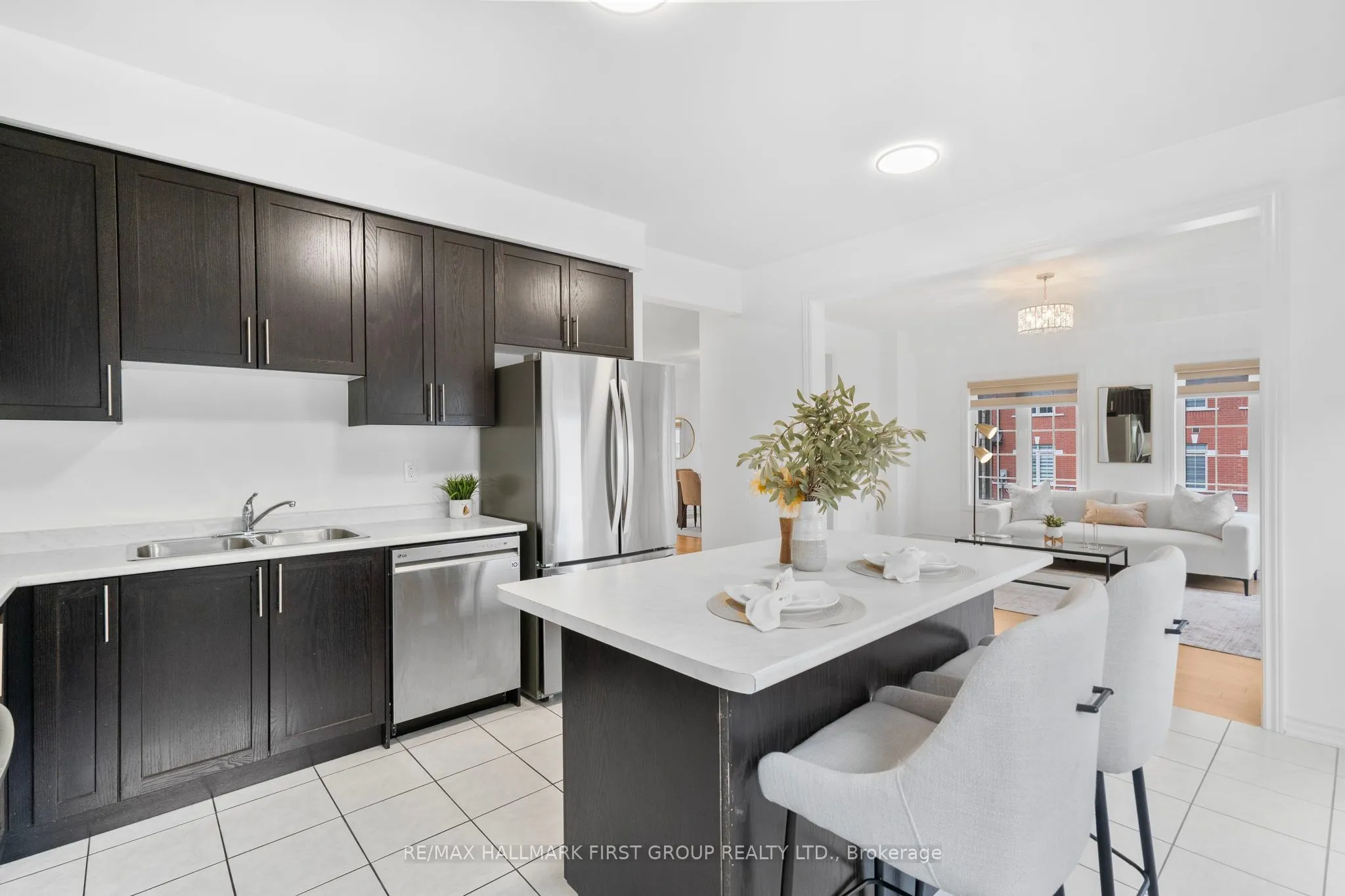 1119 Skyridge Boulevard