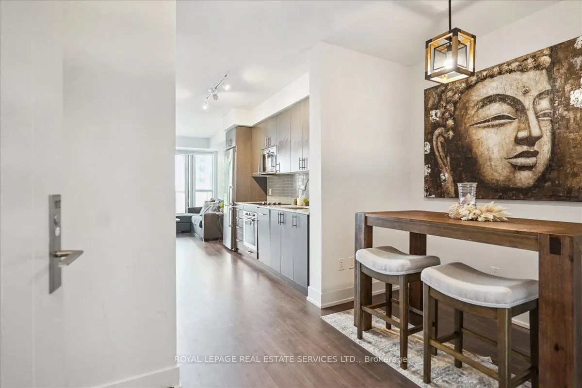 2550 Simcoe Street N, #1012
