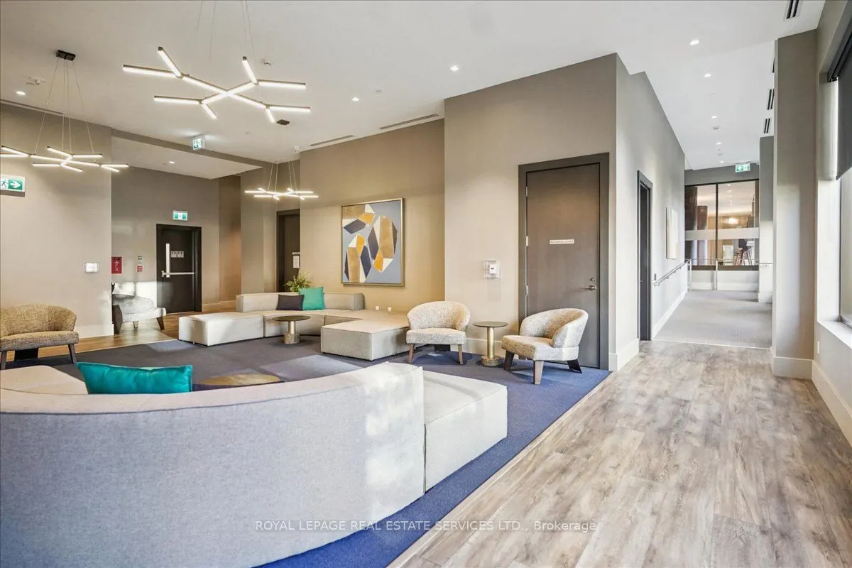 2550 Simcoe Street N, #1012