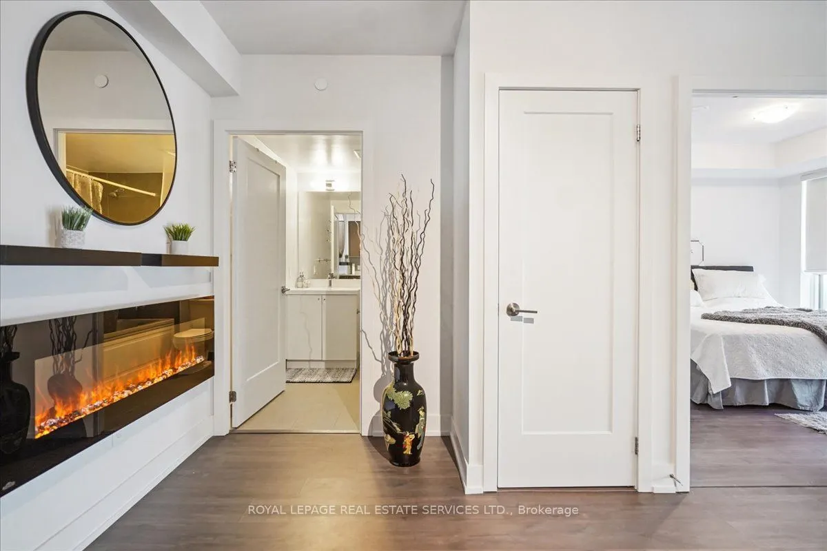 2550 Simcoe Street N, #1012