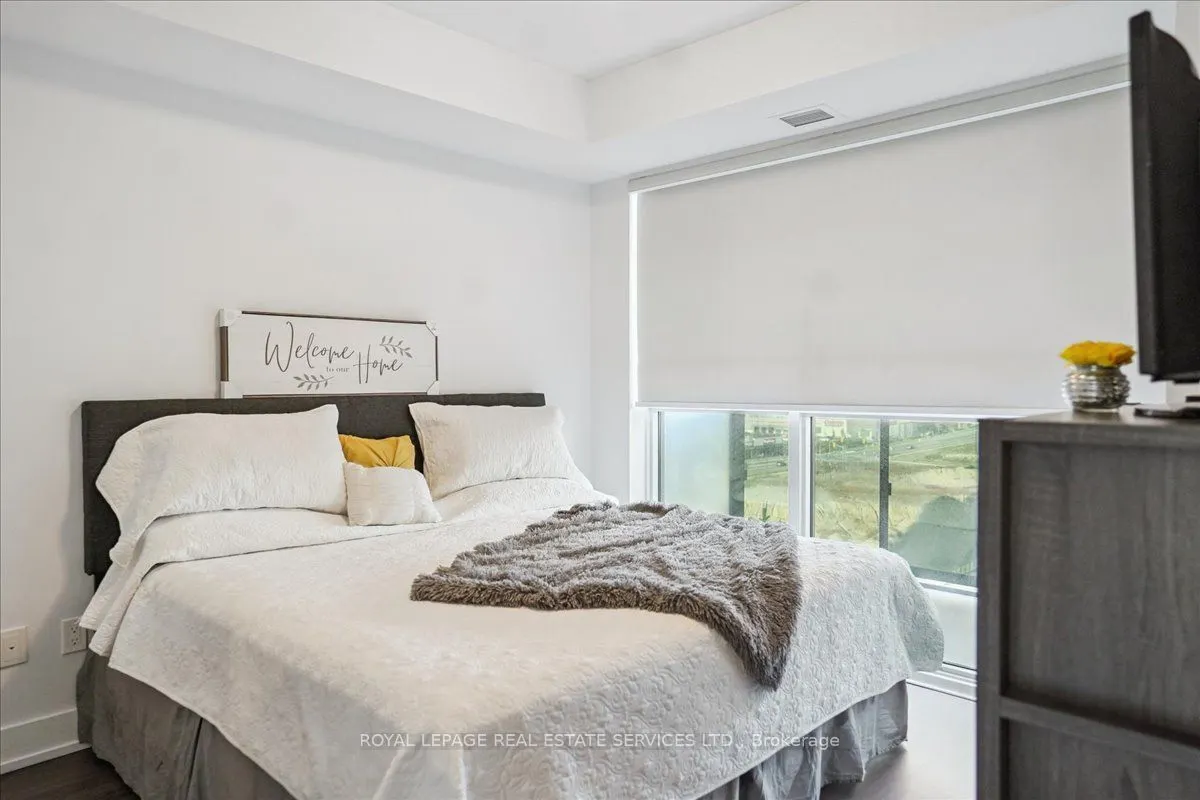 2550 Simcoe Street N, #1012