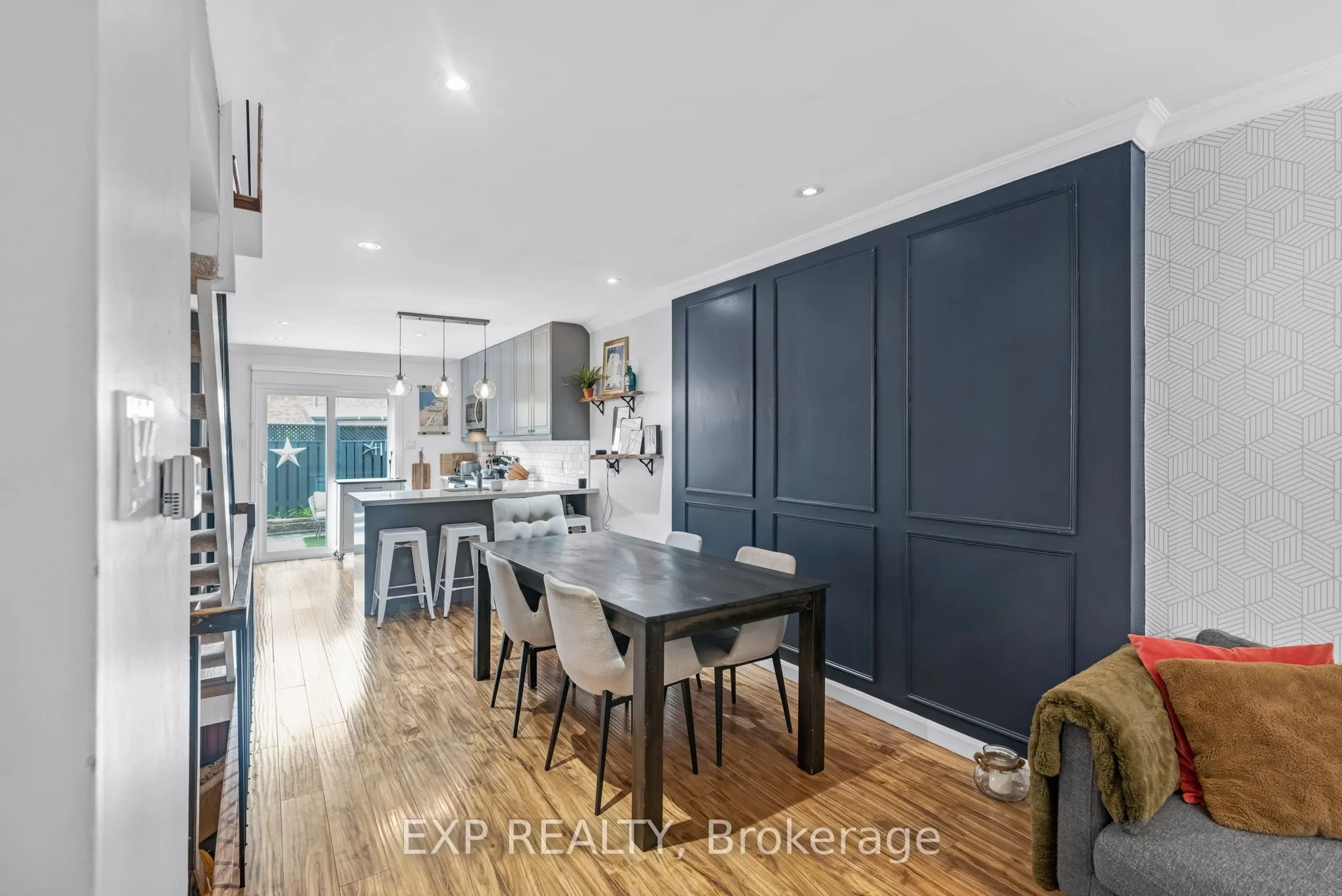 14 Lount Street