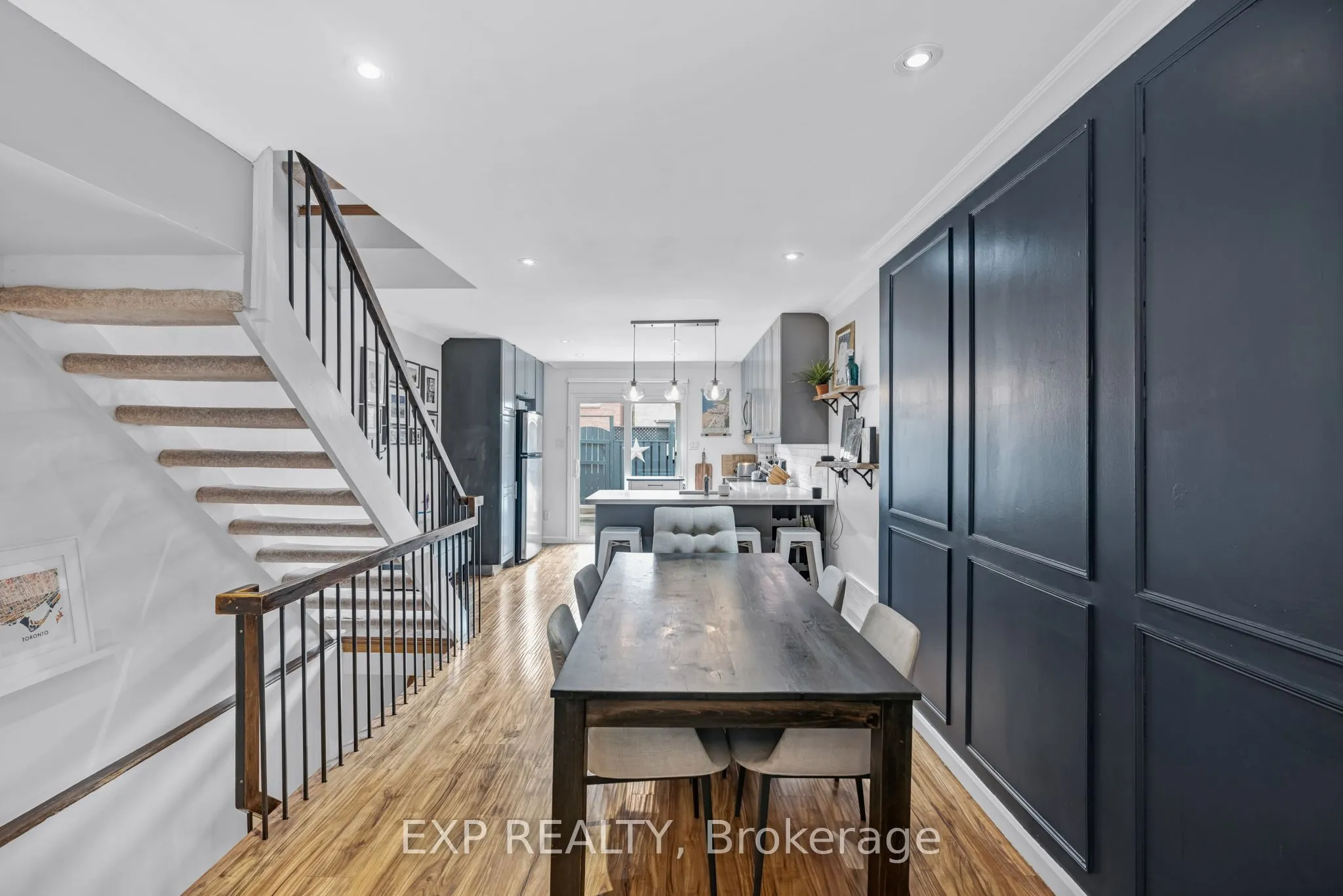 14 Lount Street