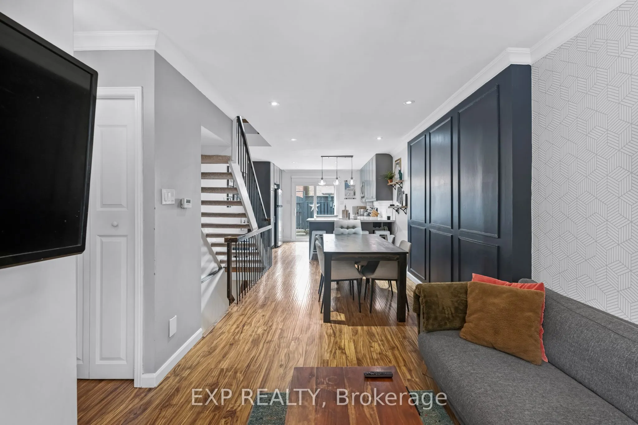 14 Lount Street