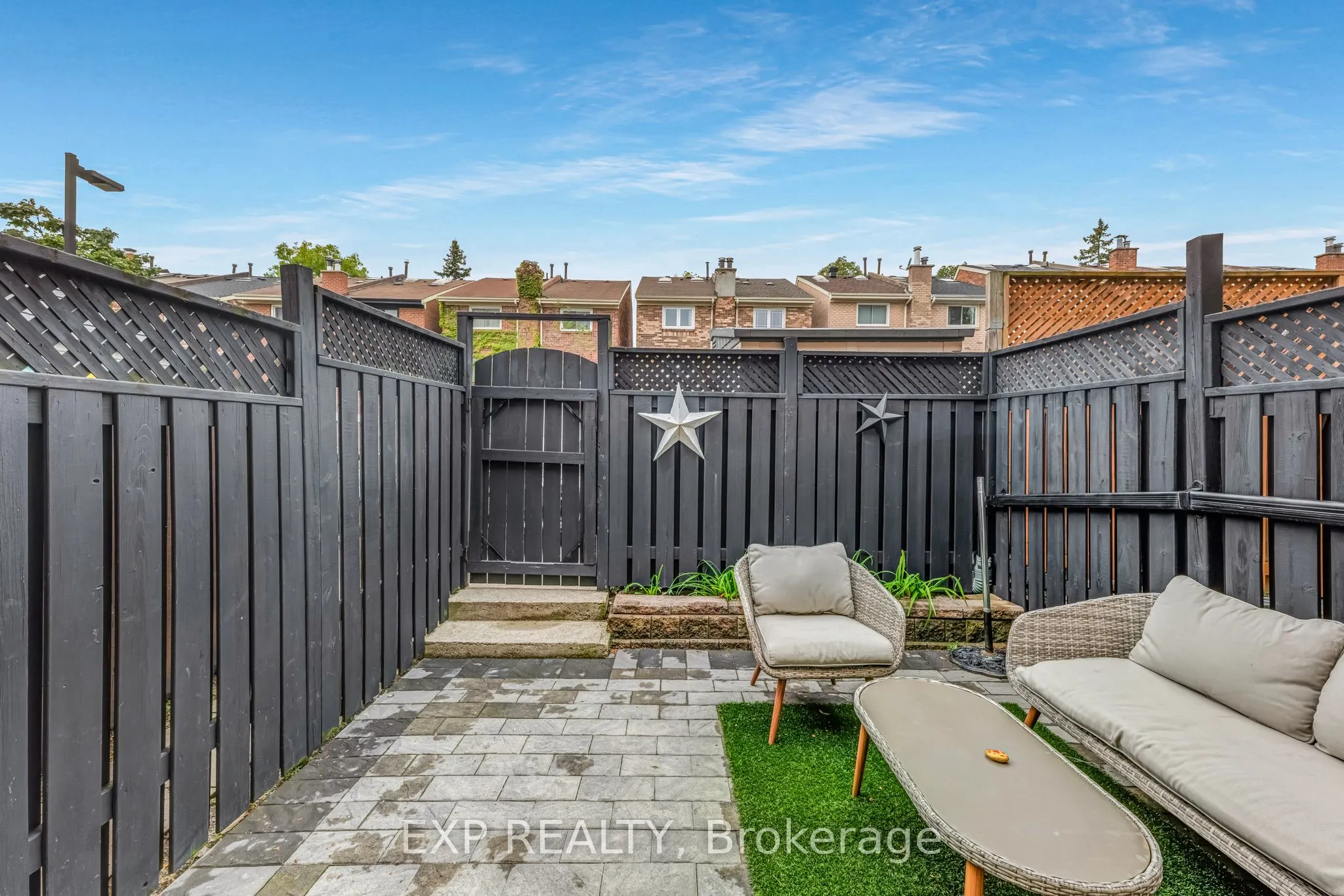 14 Lount Street