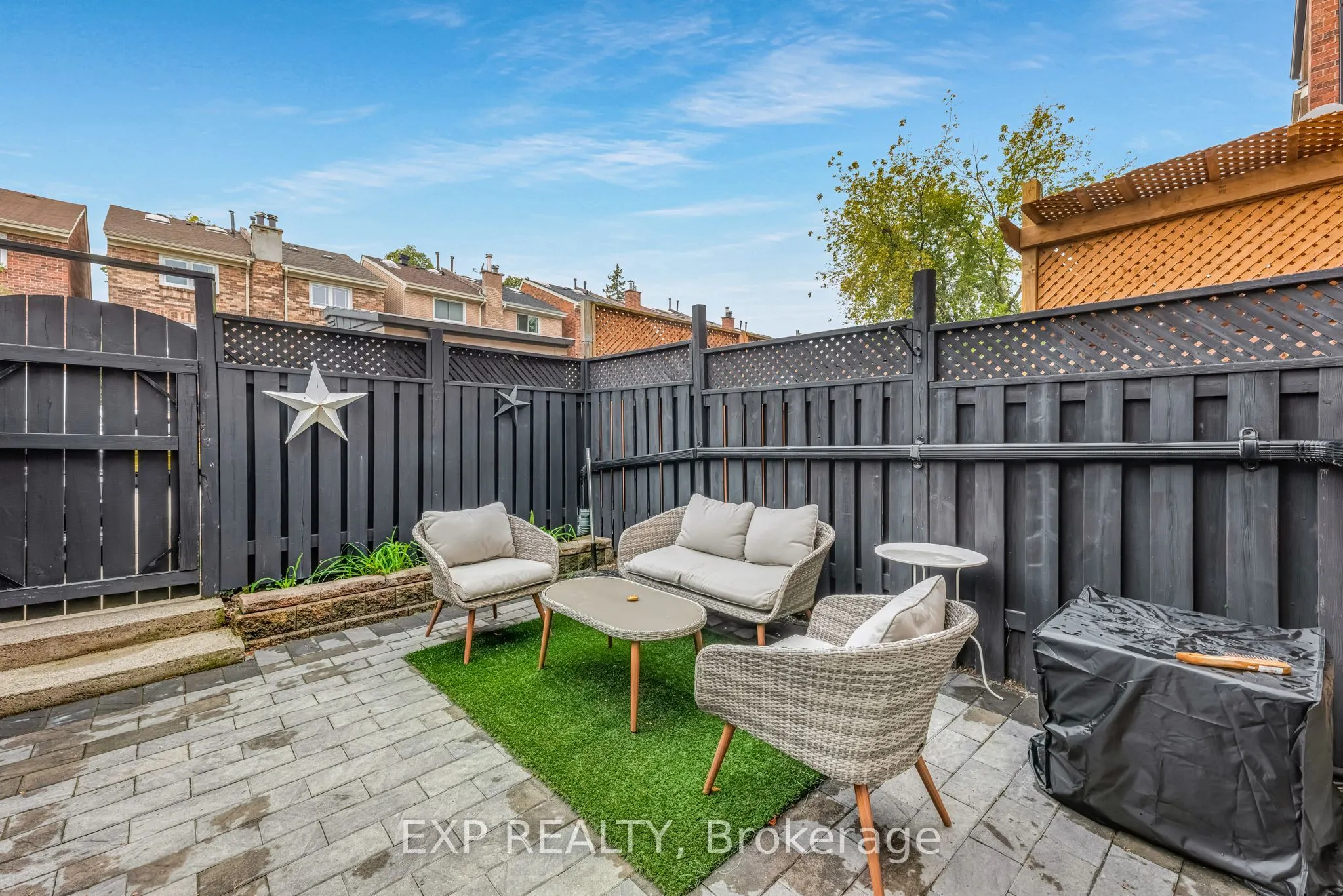 14 Lount Street