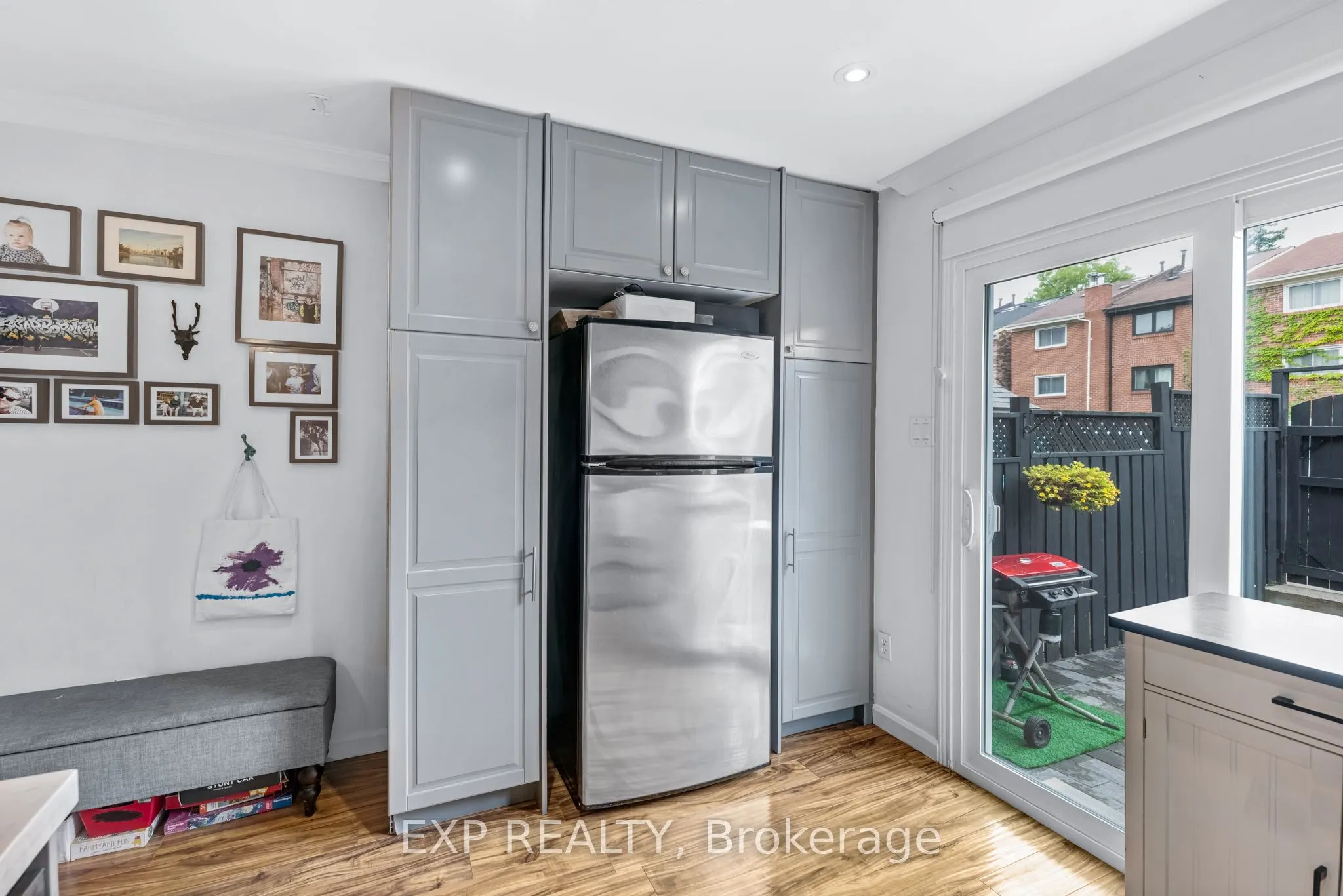 14 Lount Street