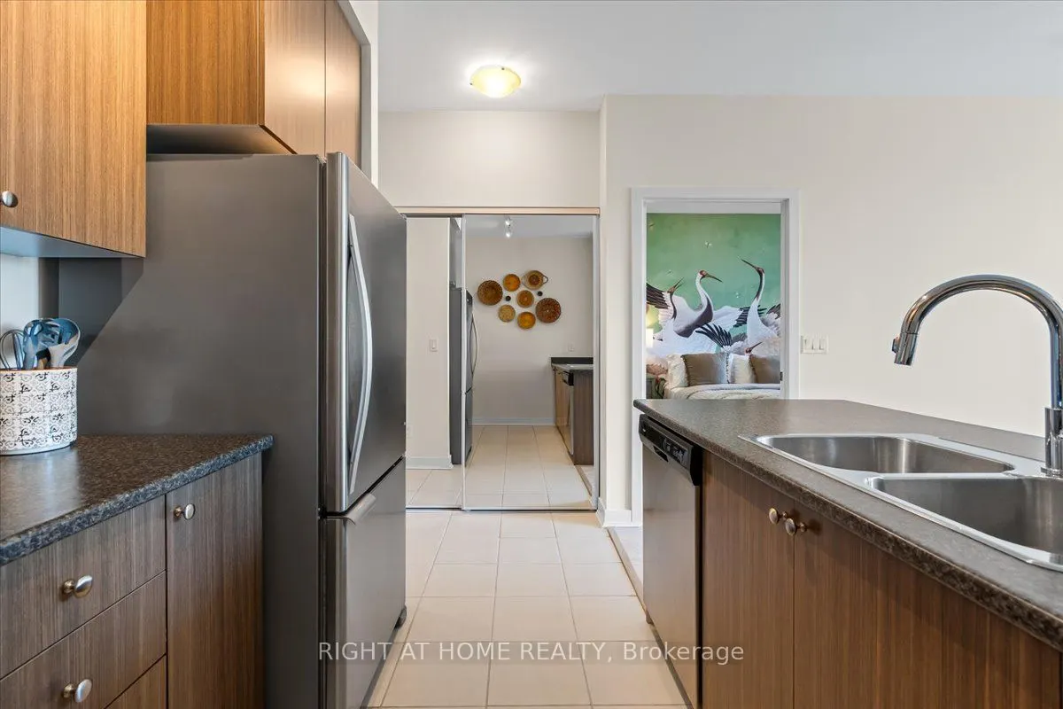 8 Trent Avenue, #210