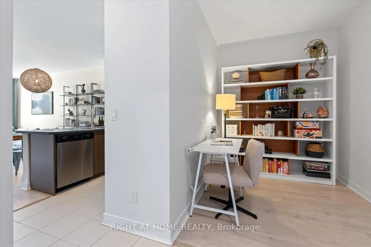 8 Trent Avenue, #210