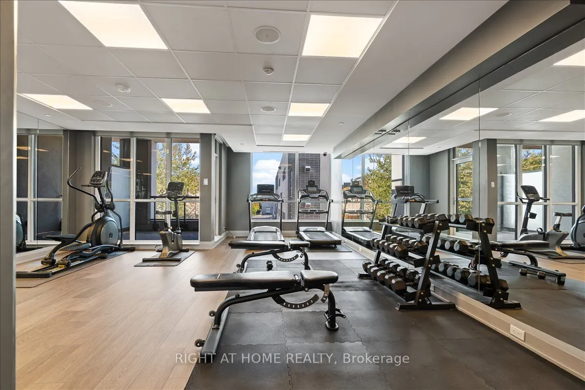8 Trent Avenue, #210