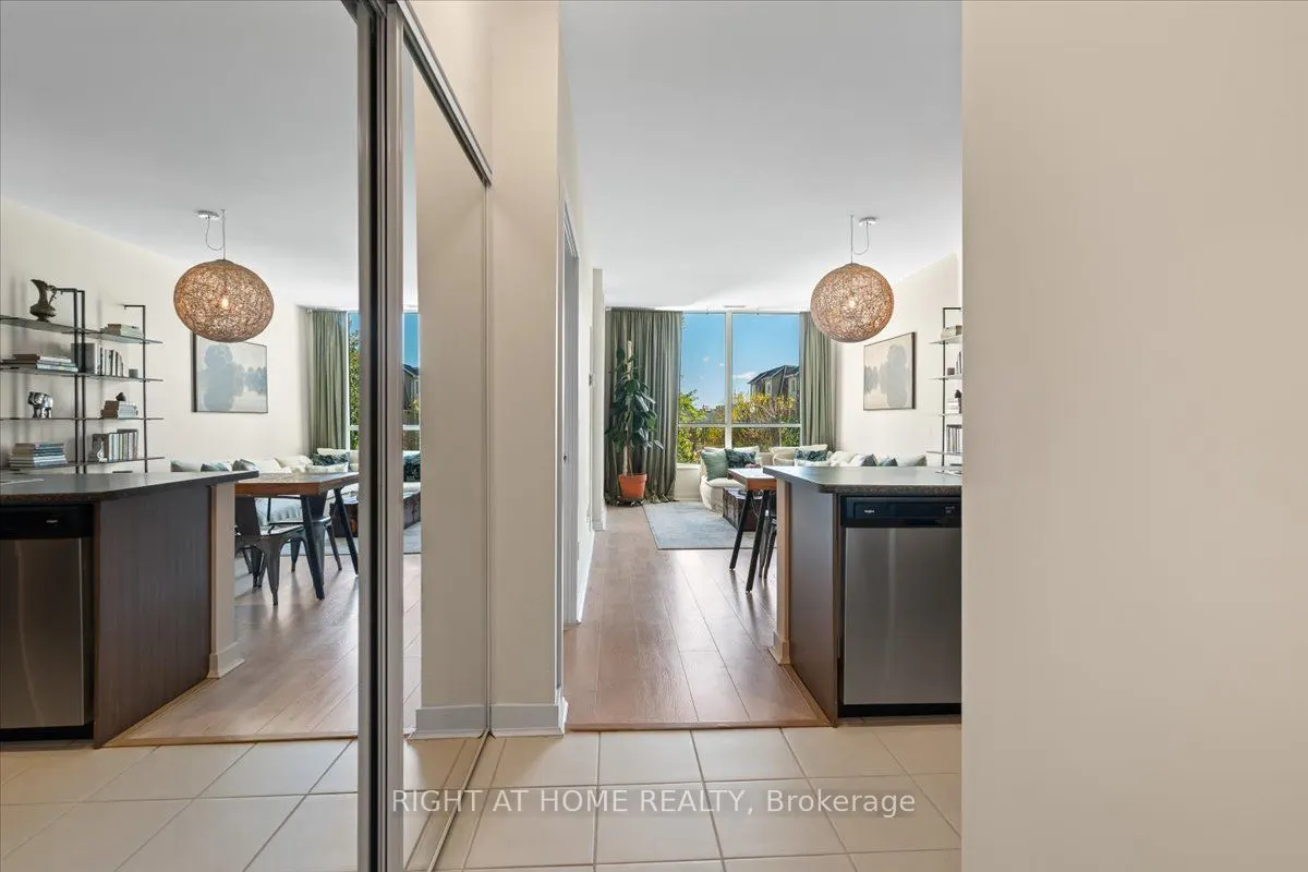 8 Trent Avenue, #210