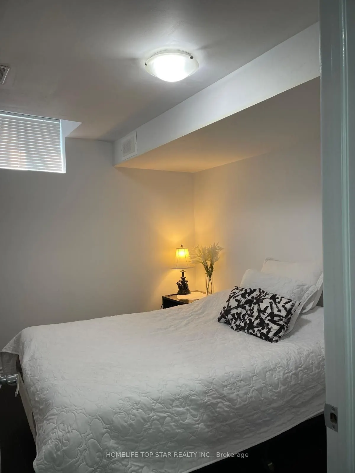 27 Pitchpine Drive, #Basement