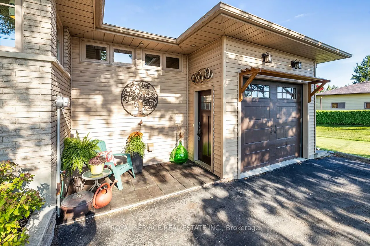5781 Ochonski Road