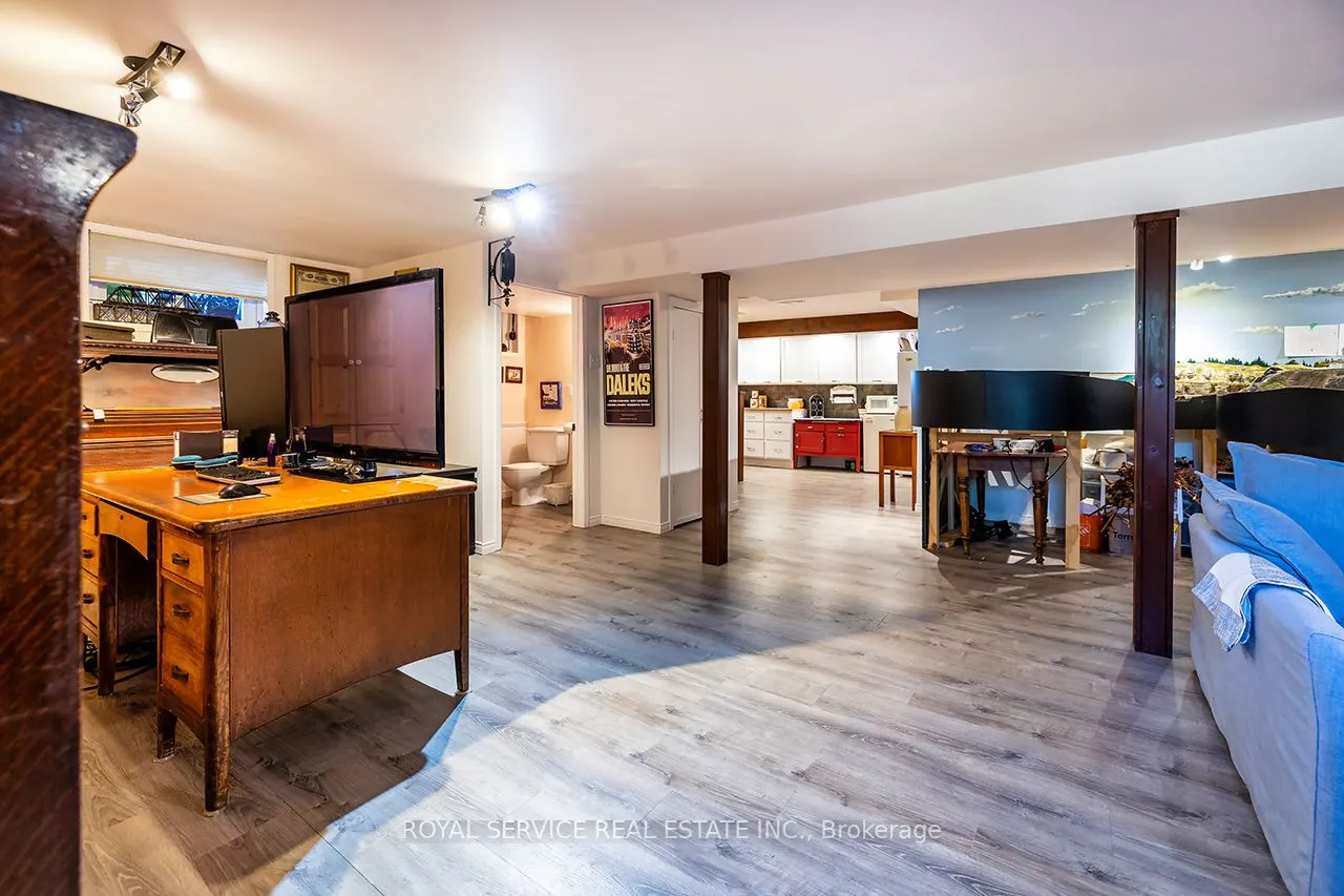 5781 Ochonski Road