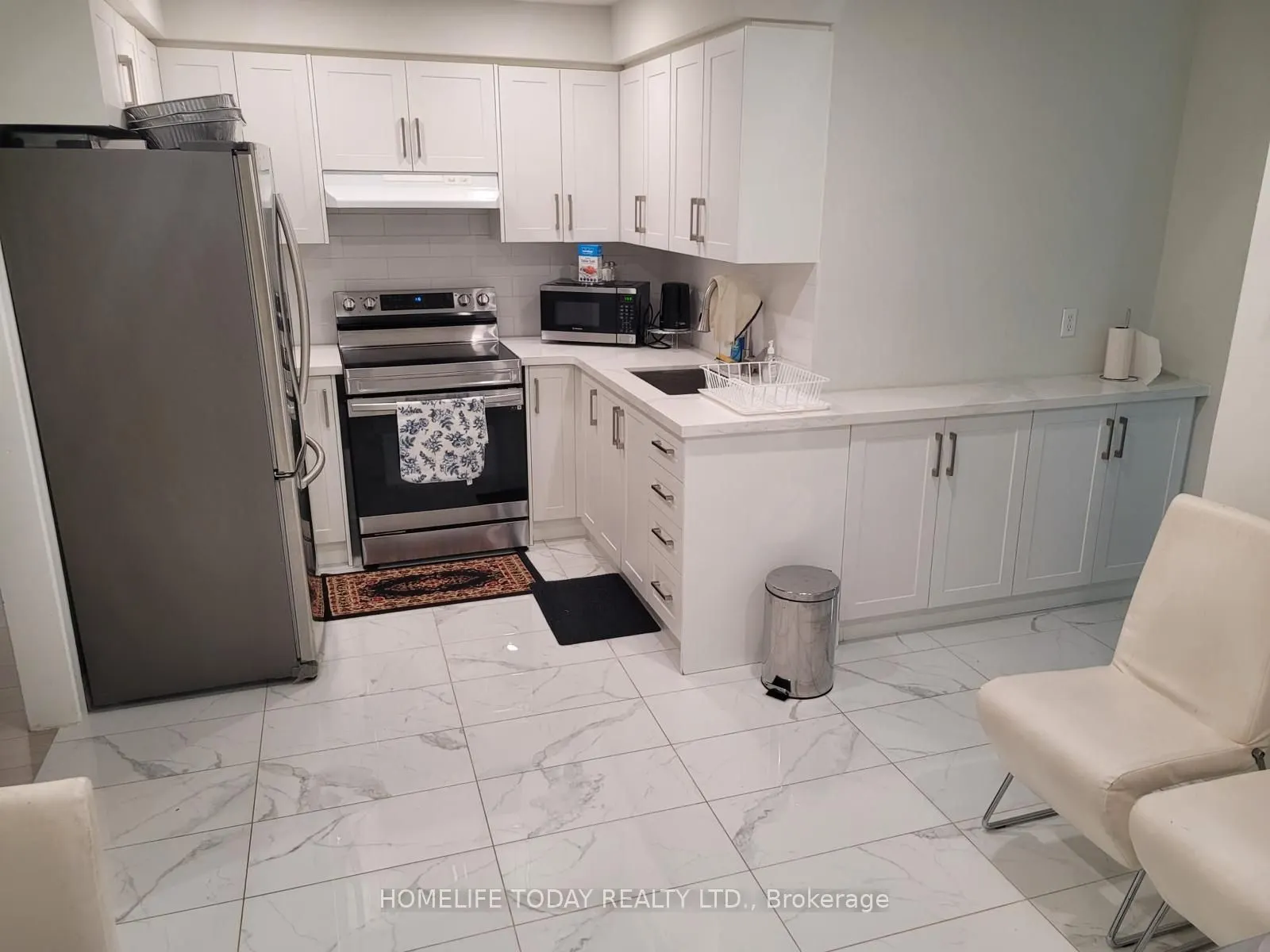 740 Meadowvale Road, #Main