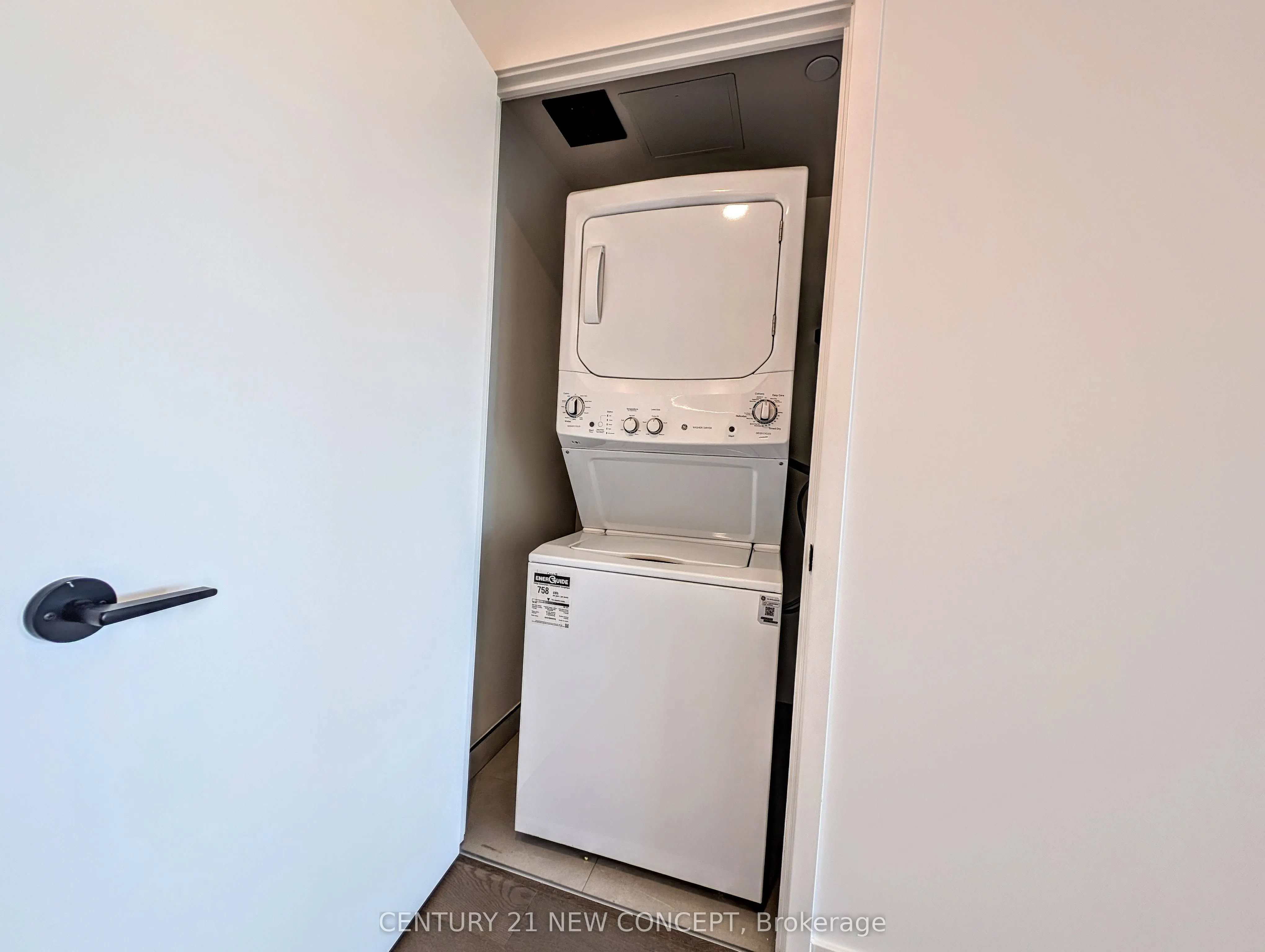 1050 Eastern Avenue, #1210
