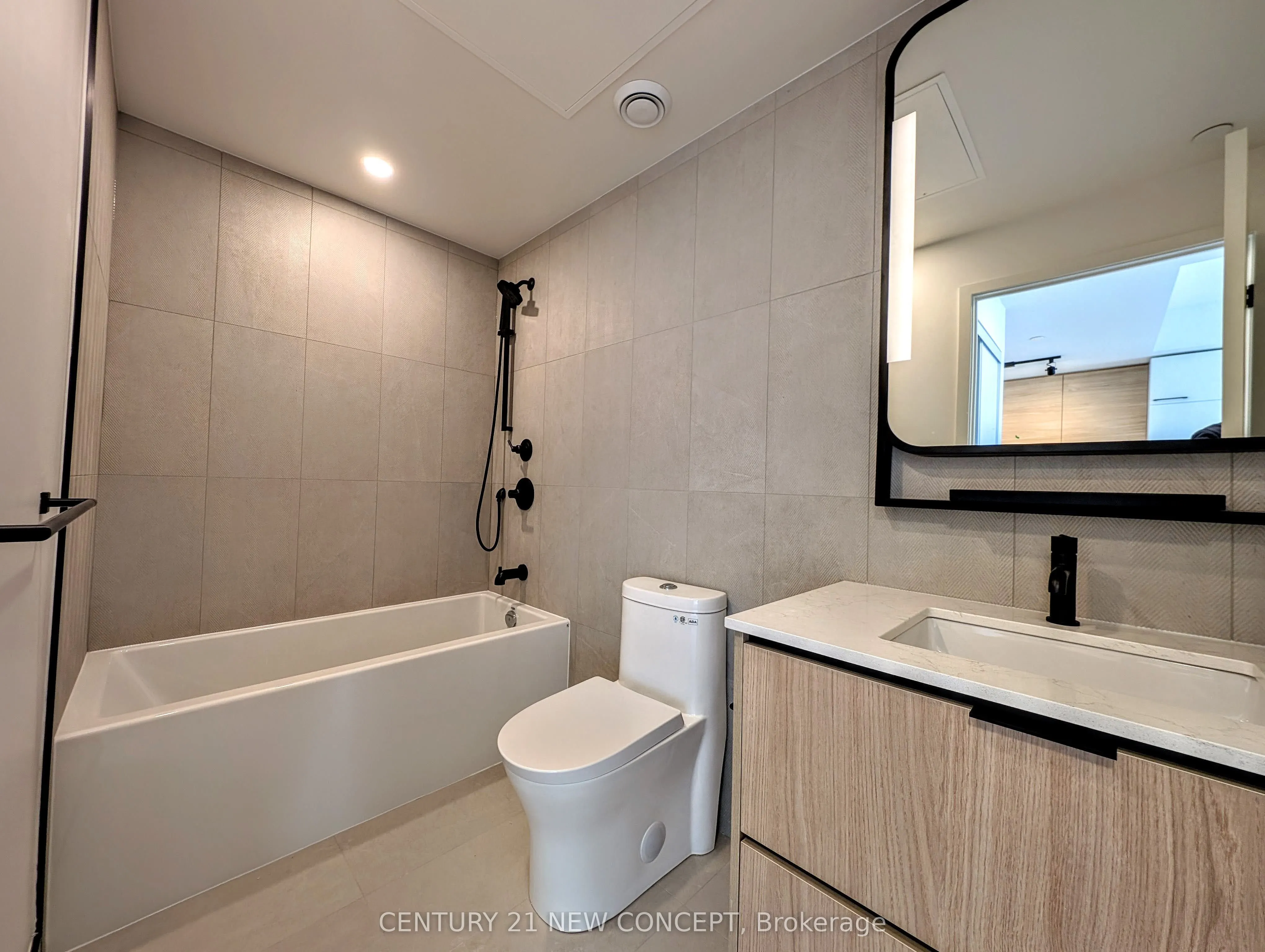 1050 Eastern Avenue, #1210