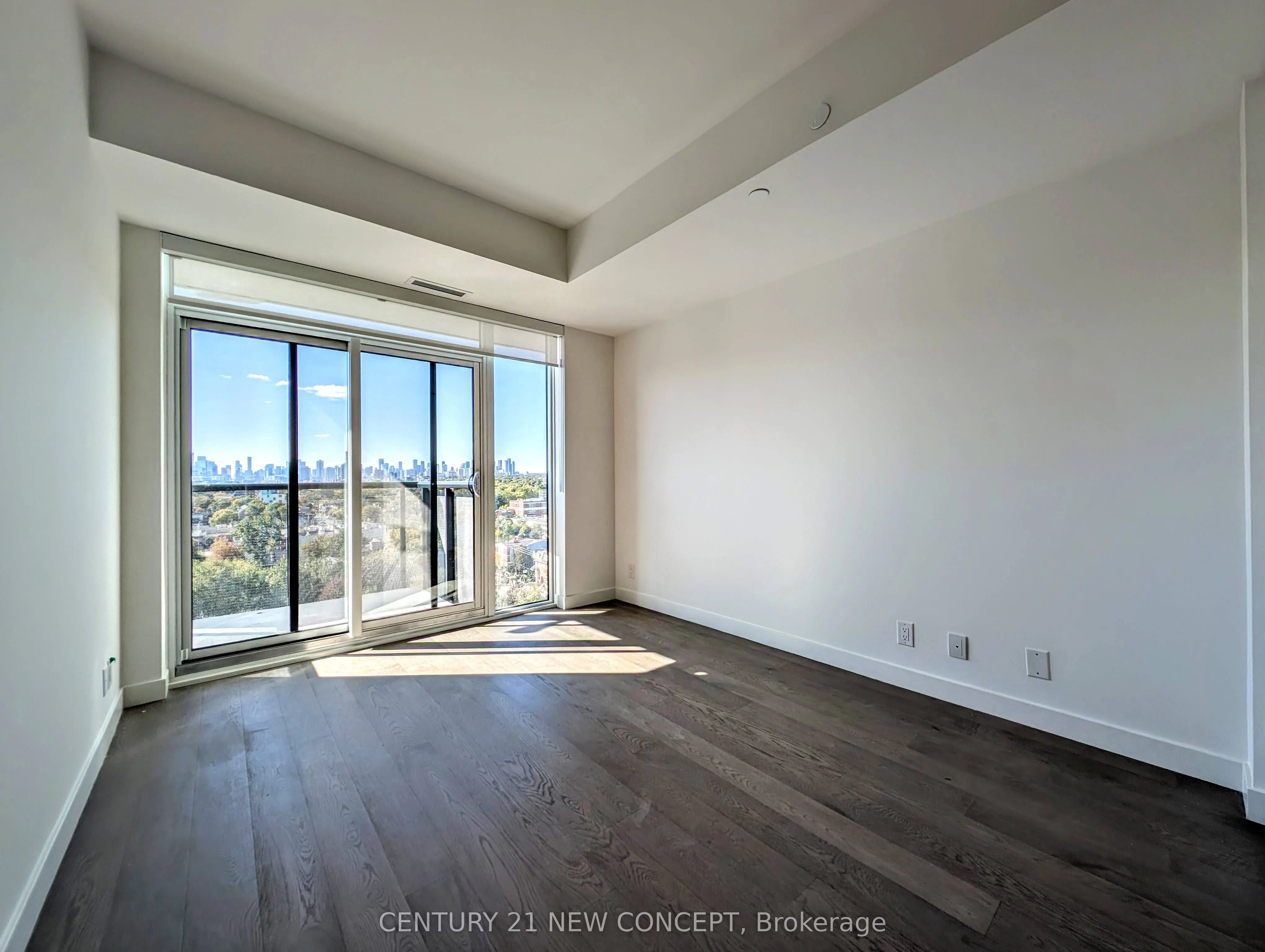 1050 Eastern Avenue, #1210
