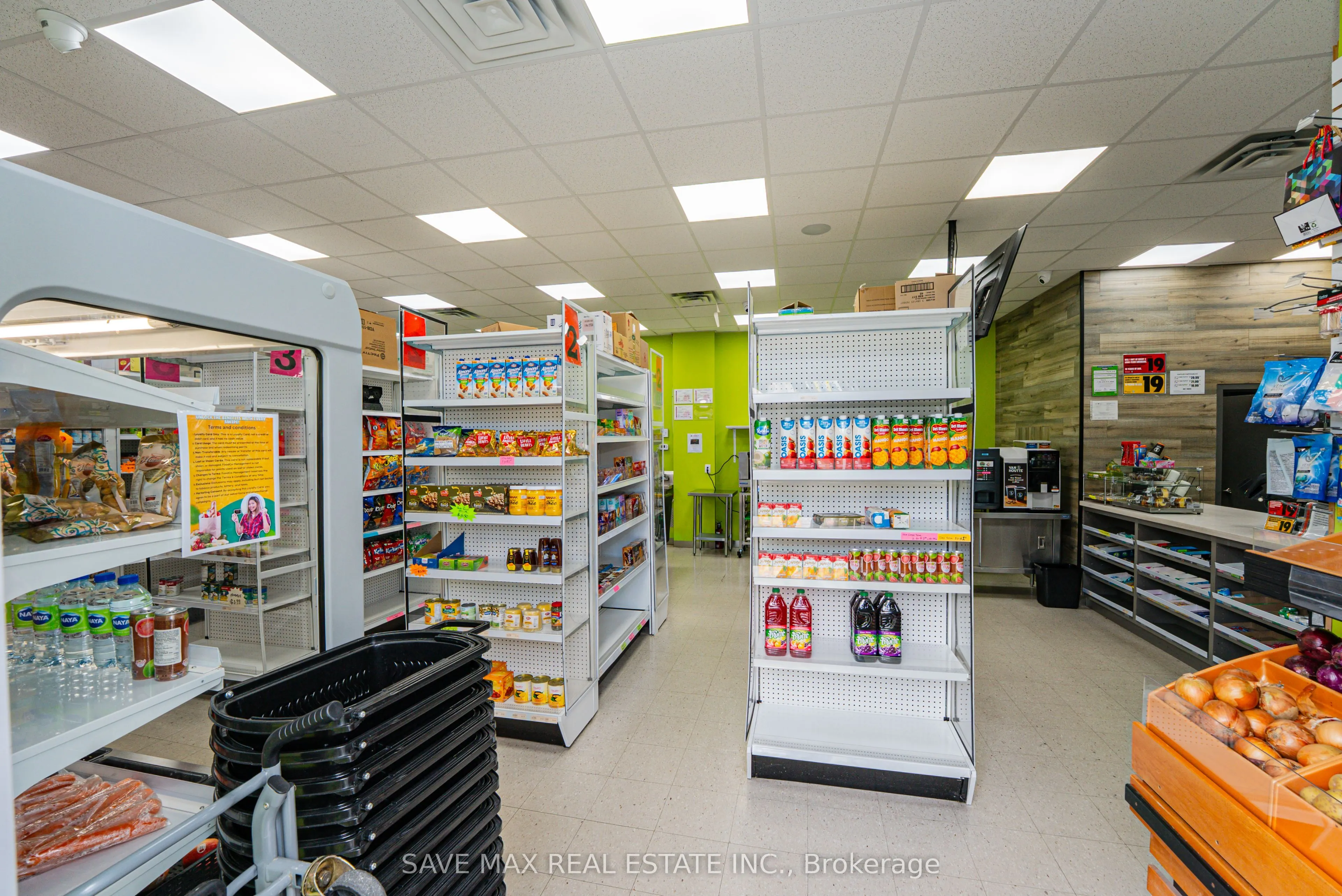 1700 Simcoe Street N, #N3