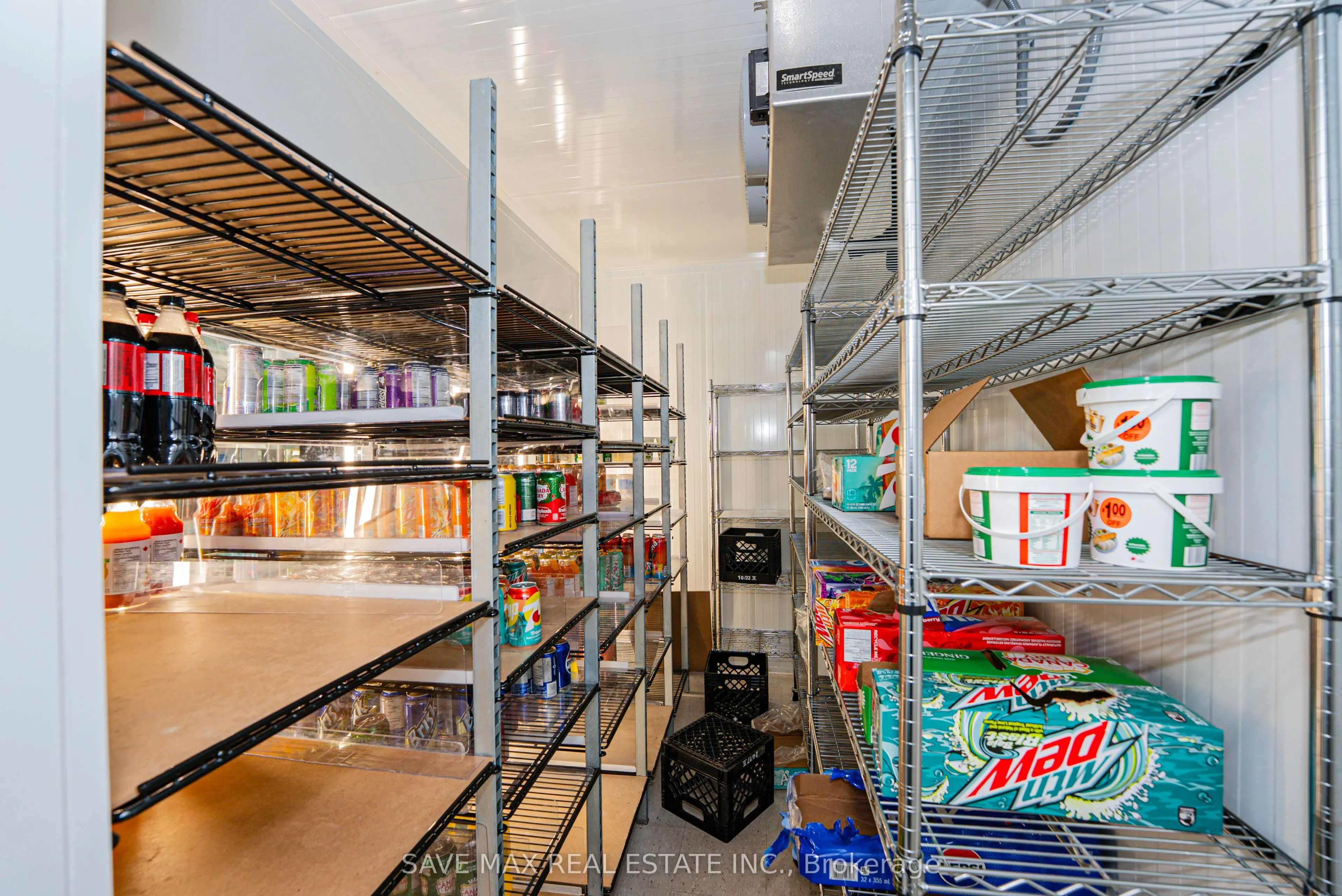 1700 Simcoe Street N, #N3