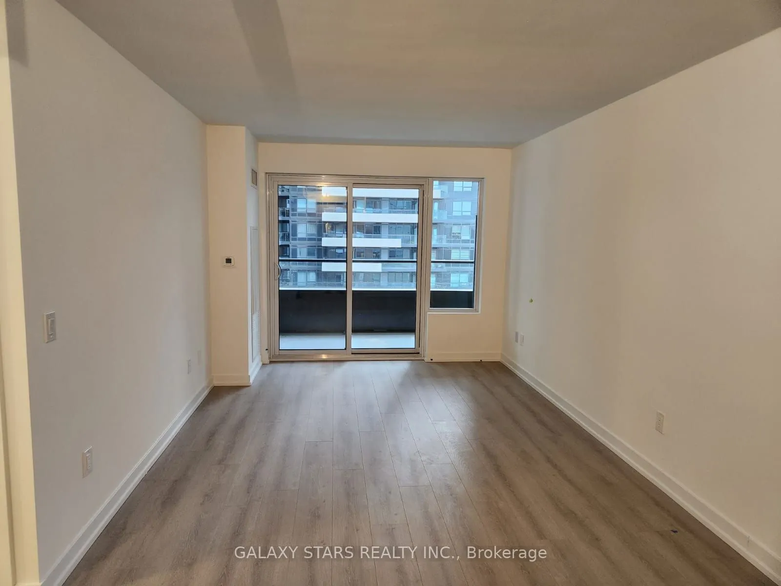 1435 Celebration Drive, #407