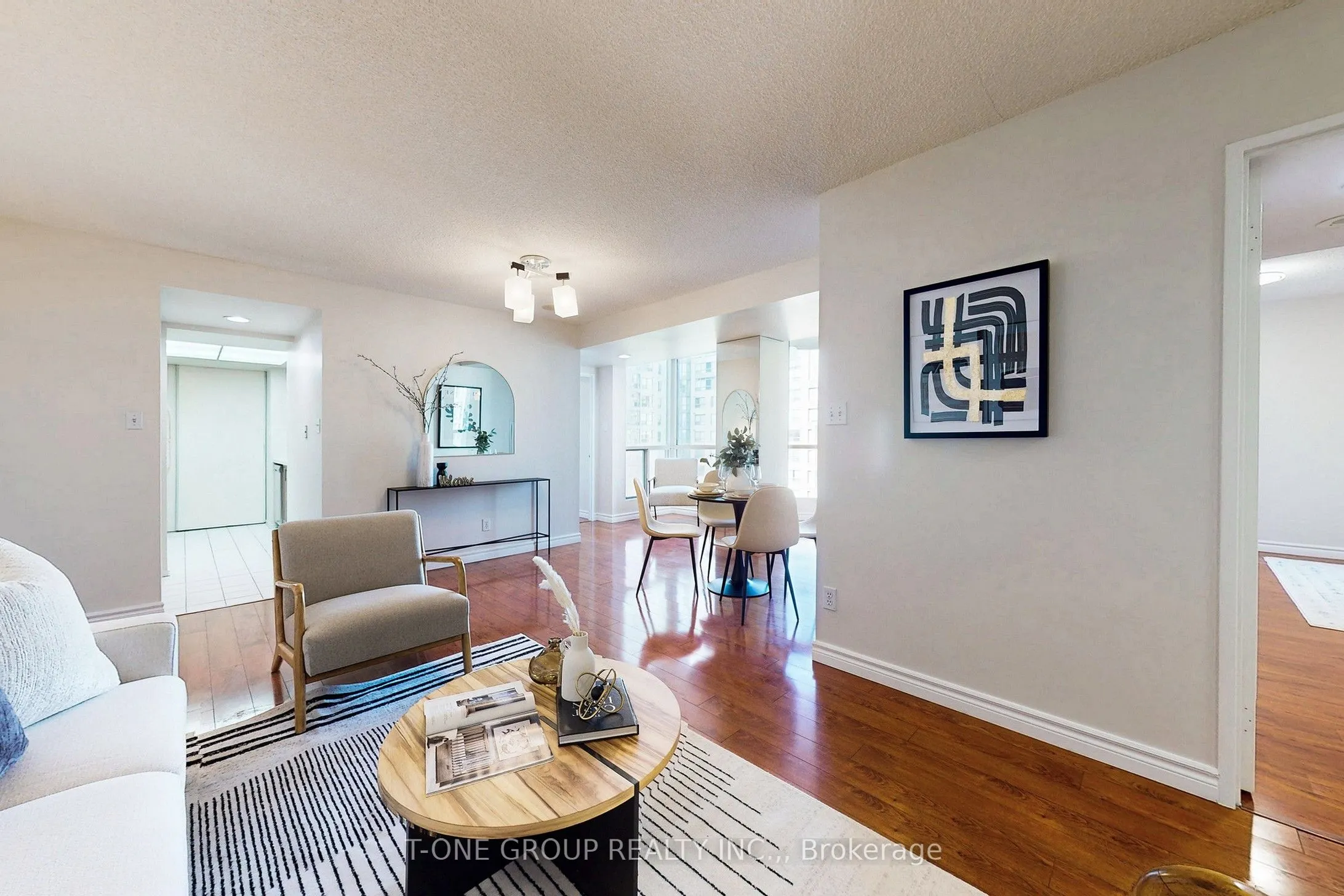 2550 Lawrence Avenue E, #808