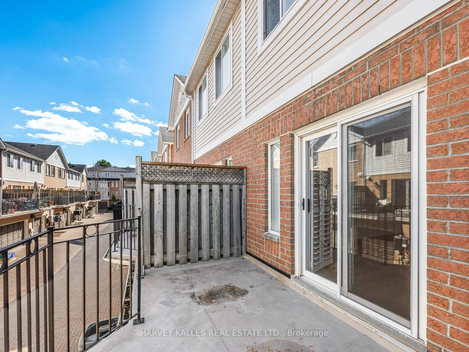 83 Mondeo Drive, #521