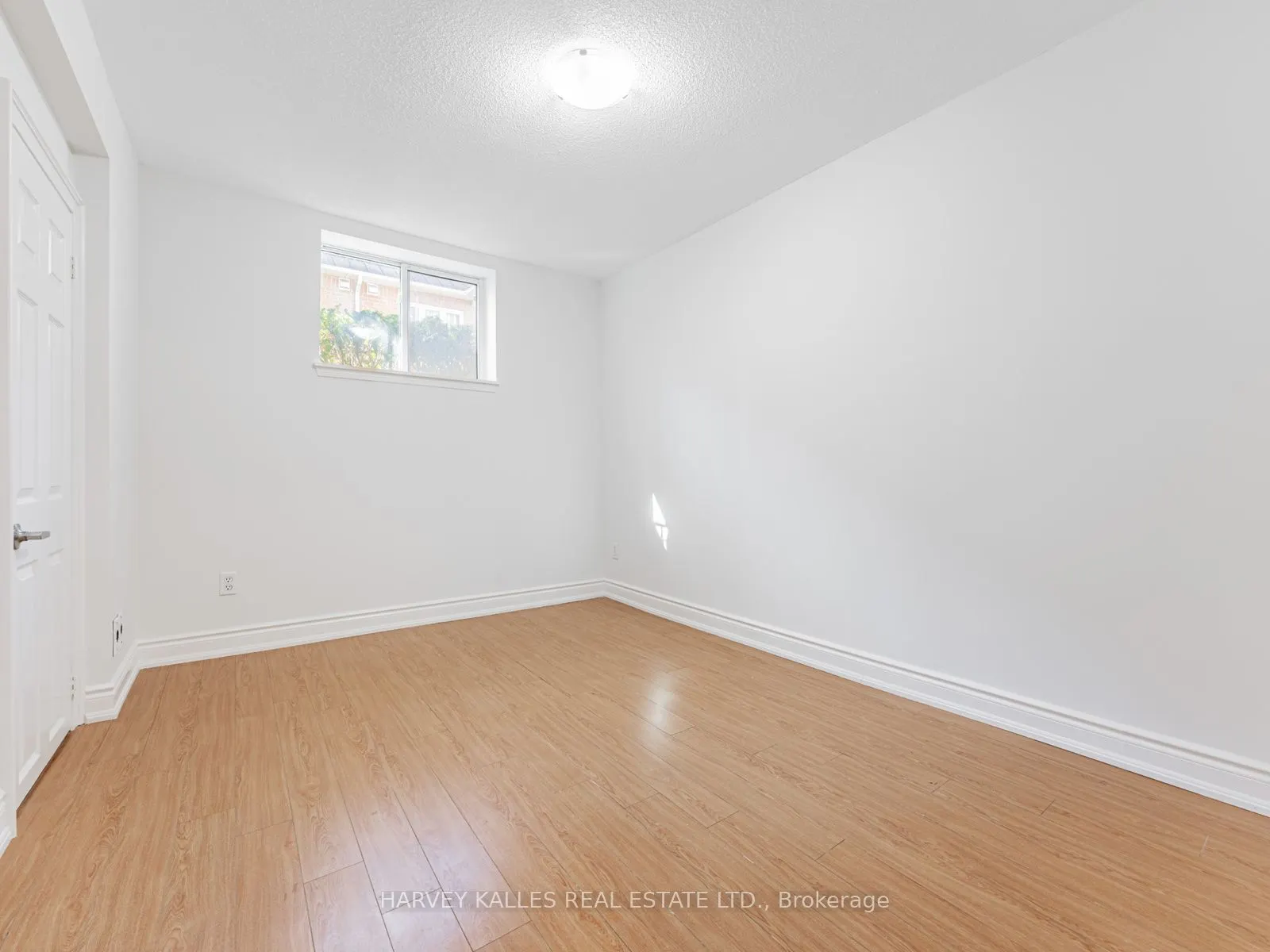 83 Mondeo Drive, #521