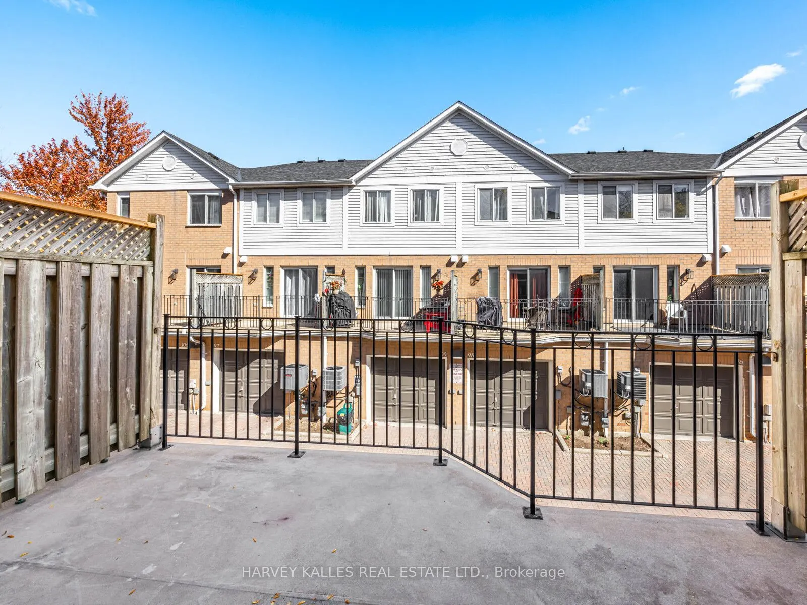83 Mondeo Drive, #521