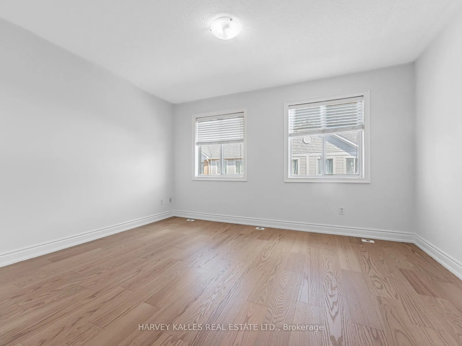 83 Mondeo Drive, #521