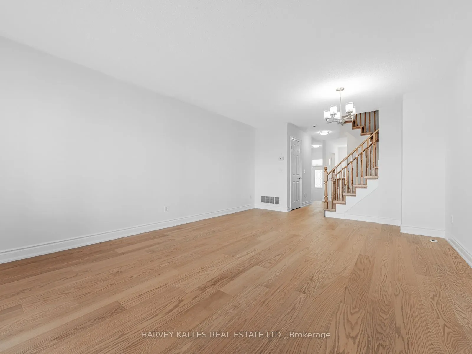 83 Mondeo Drive, #521