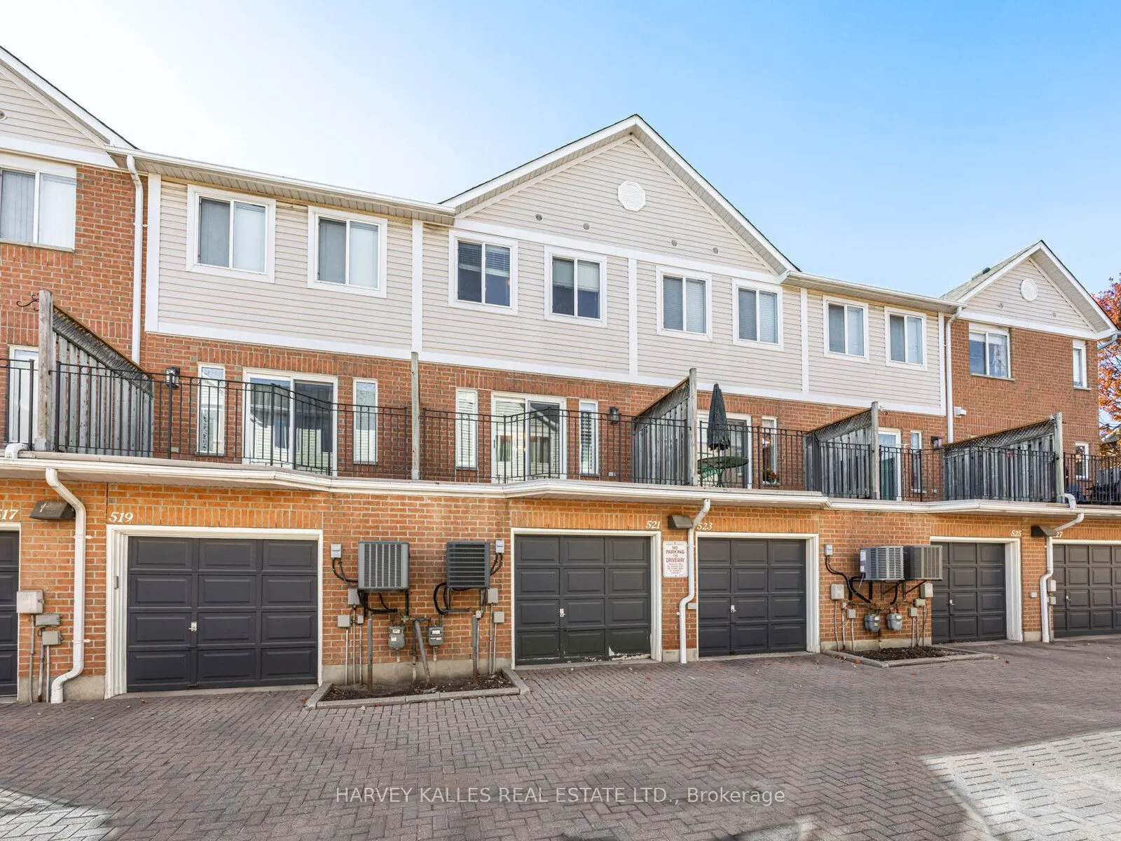 83 Mondeo Drive, #521