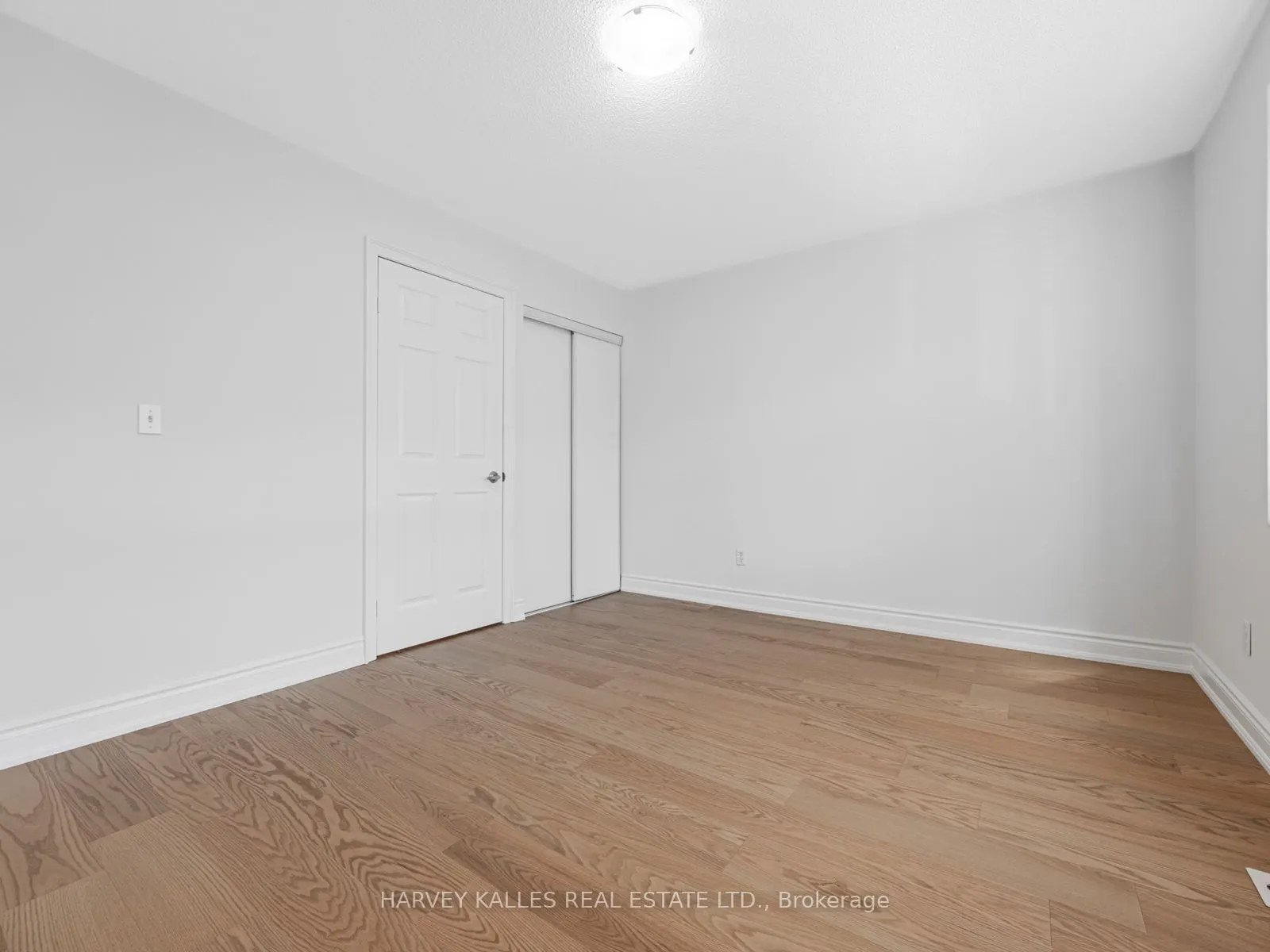 83 Mondeo Drive, #521