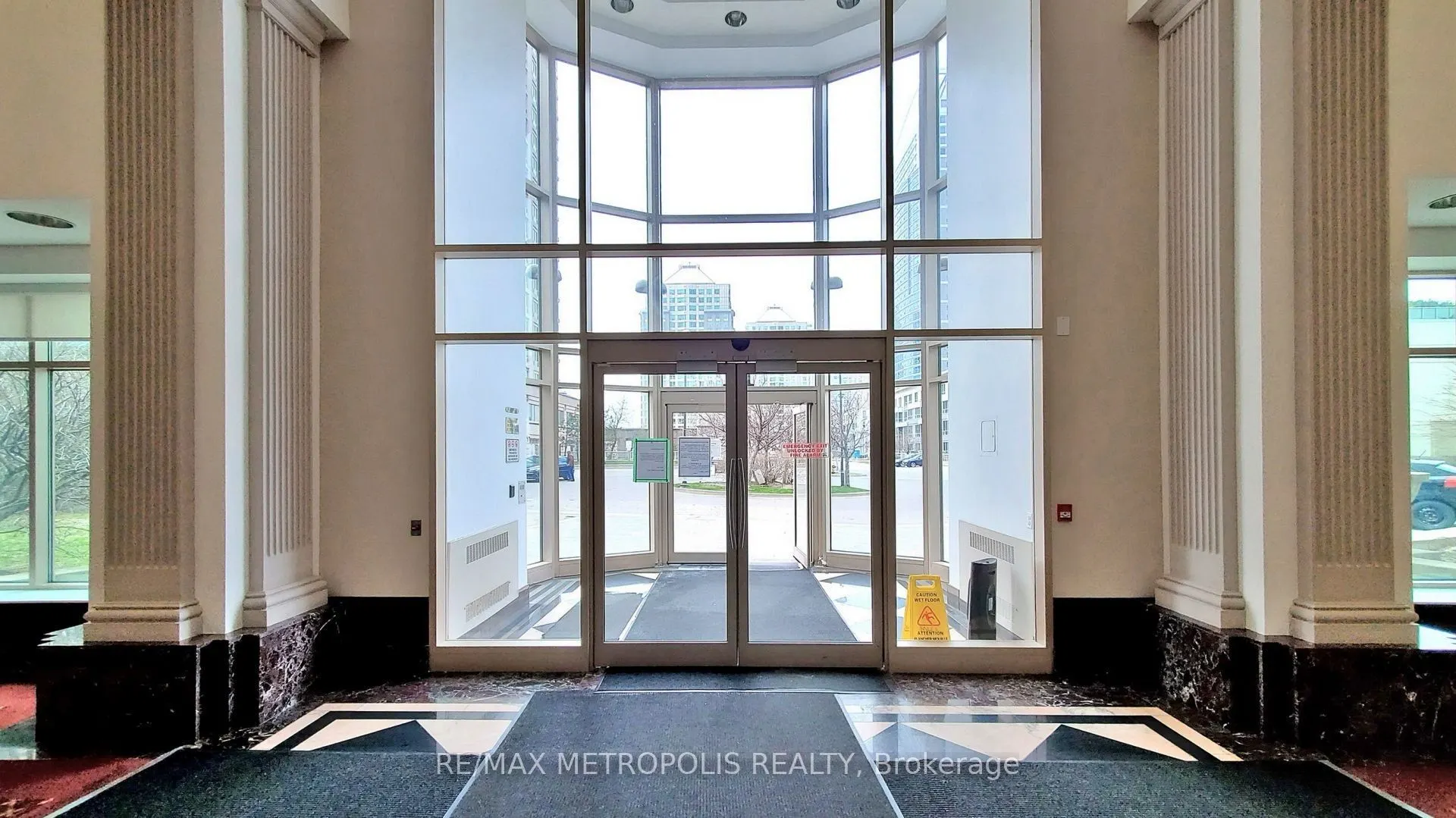 11 Lee Centre Drive, #1505