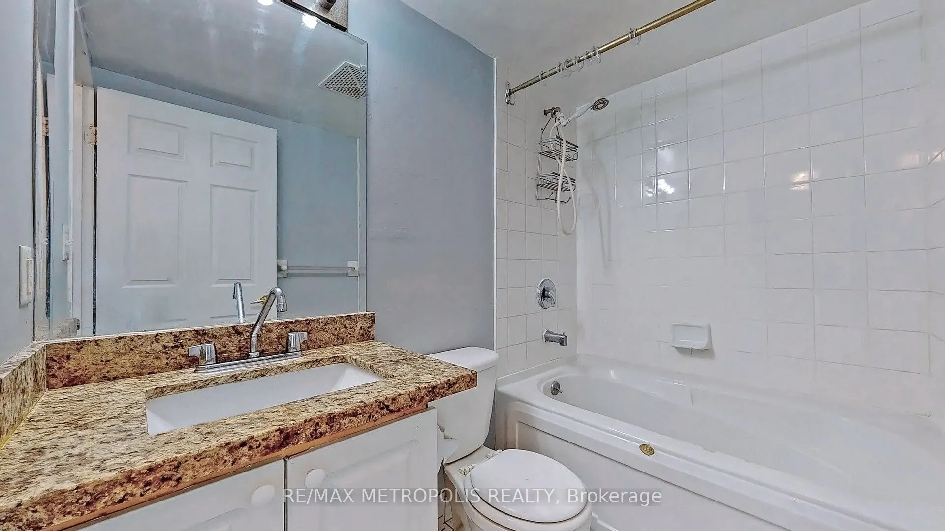 11 Lee Centre Drive, #1505