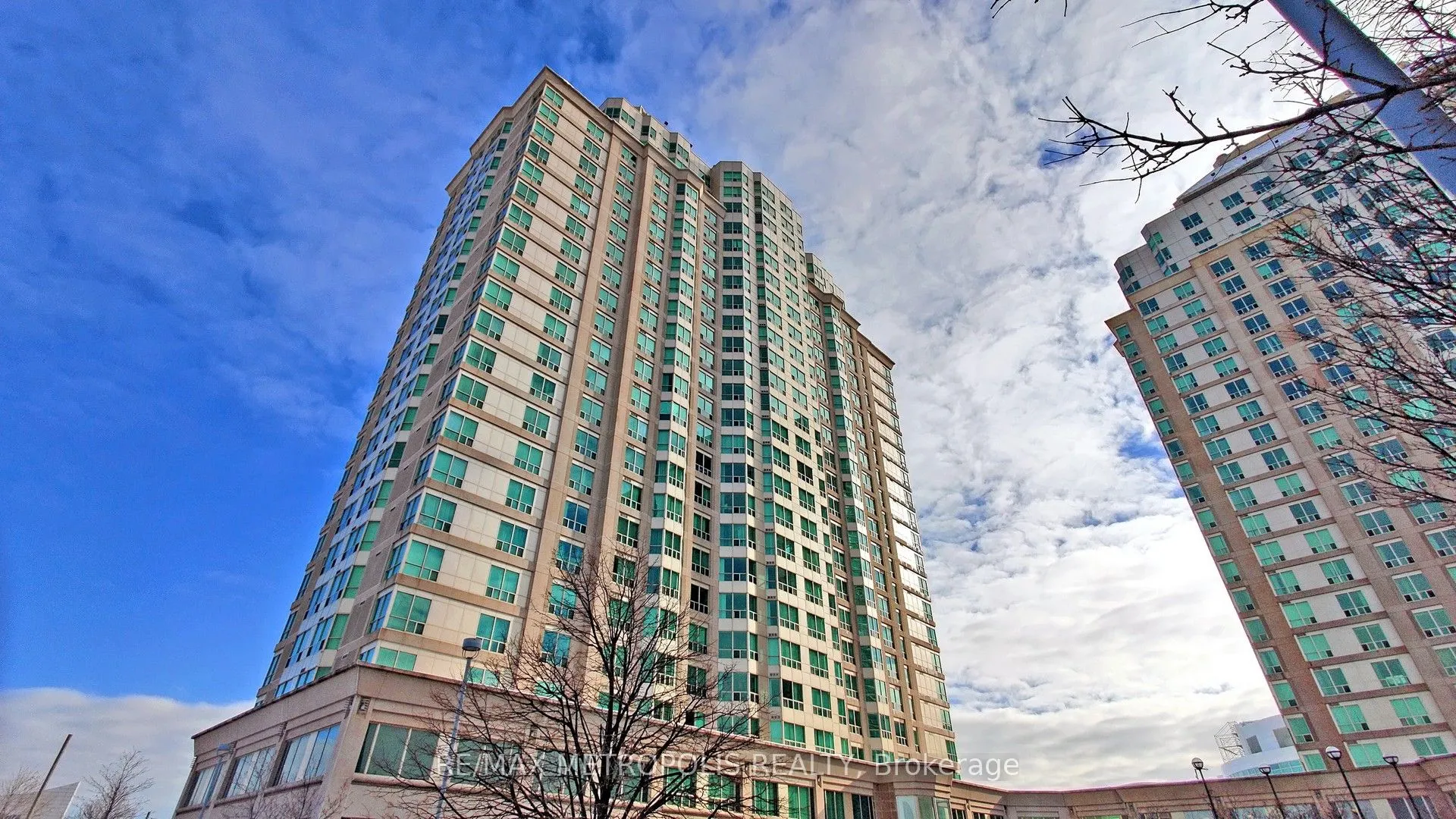 11 Lee Centre Drive, #1505