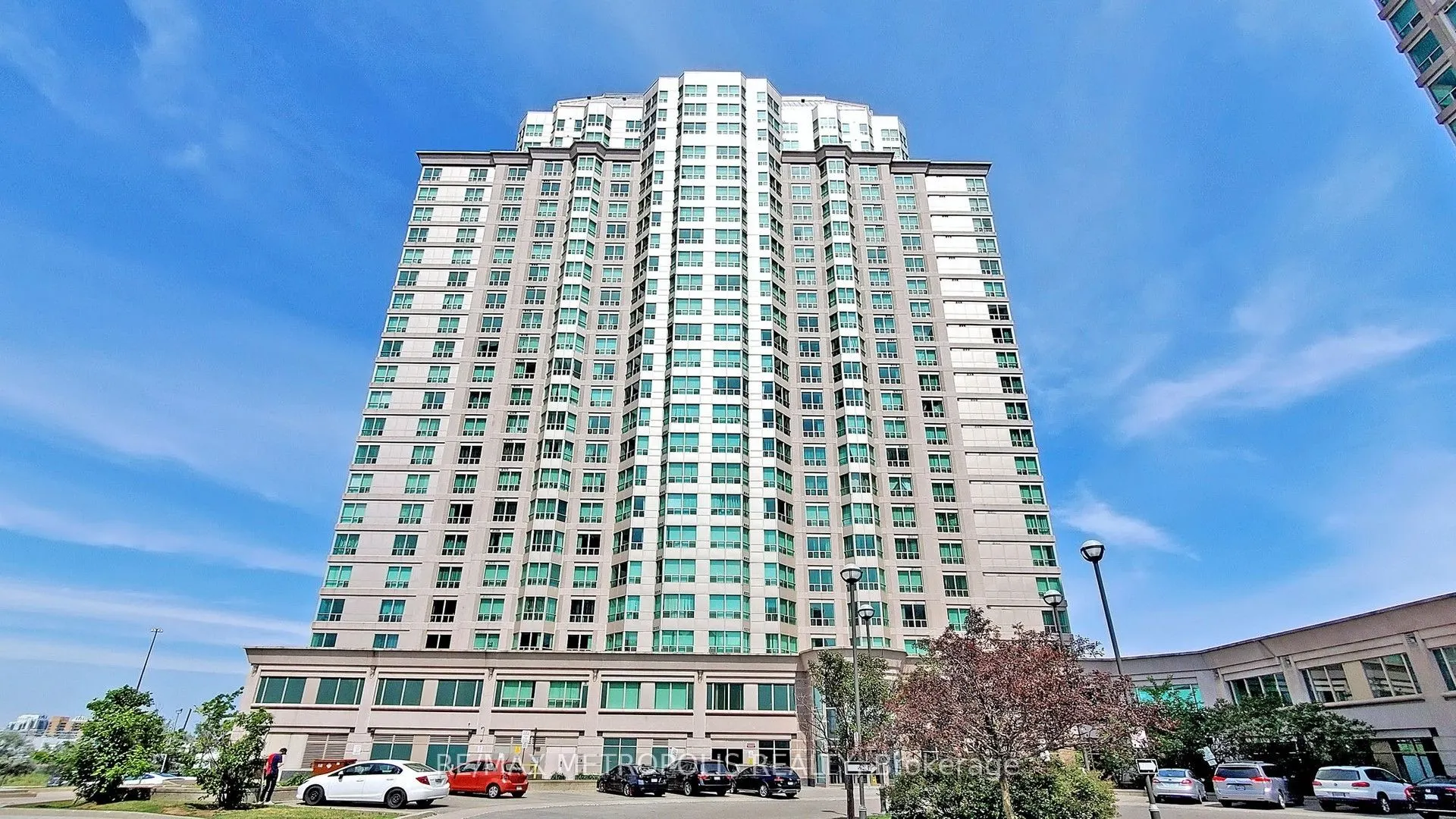 11 Lee Centre Drive, #1505