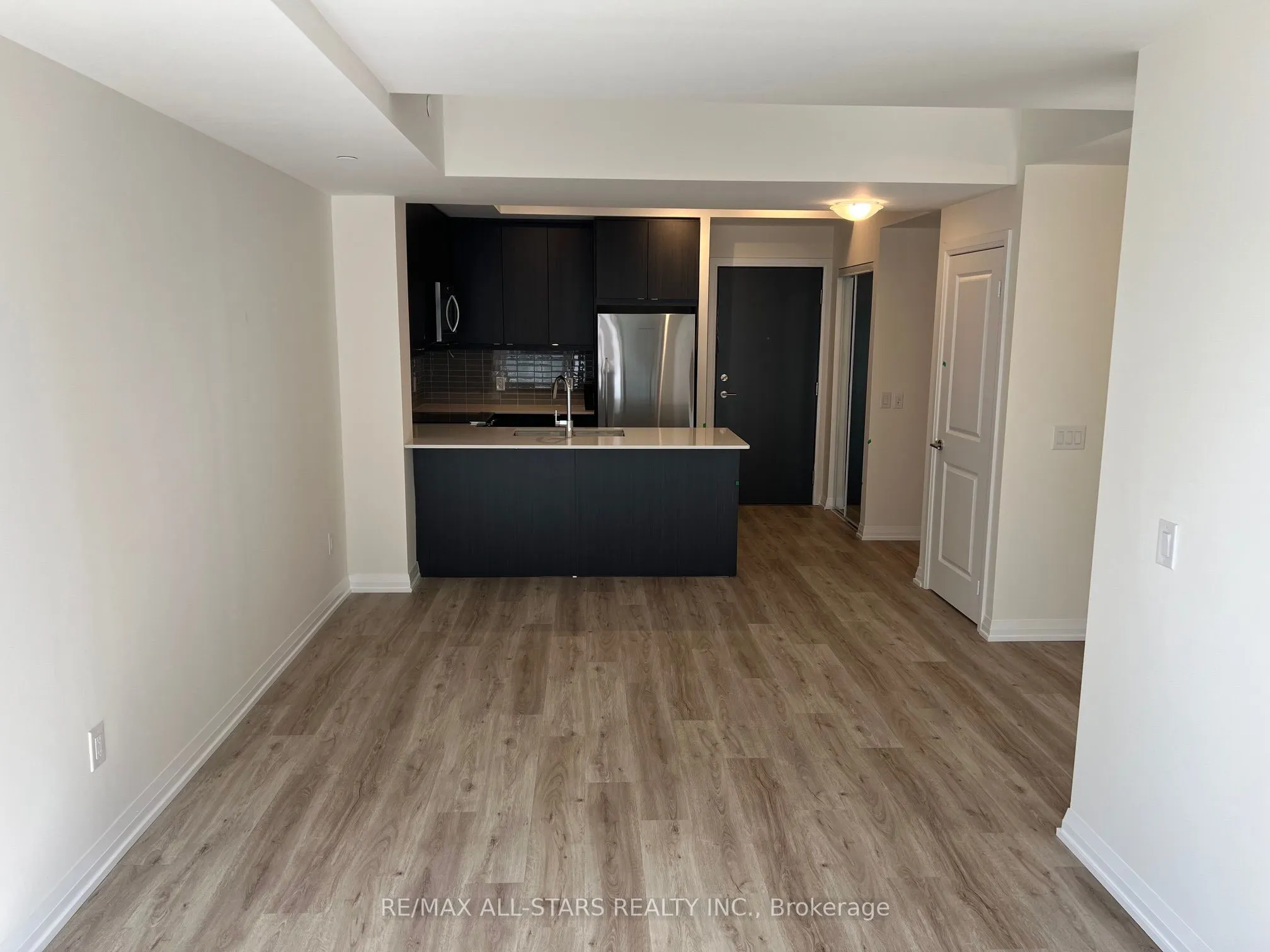 3270 Sheppard Avenue E, #424