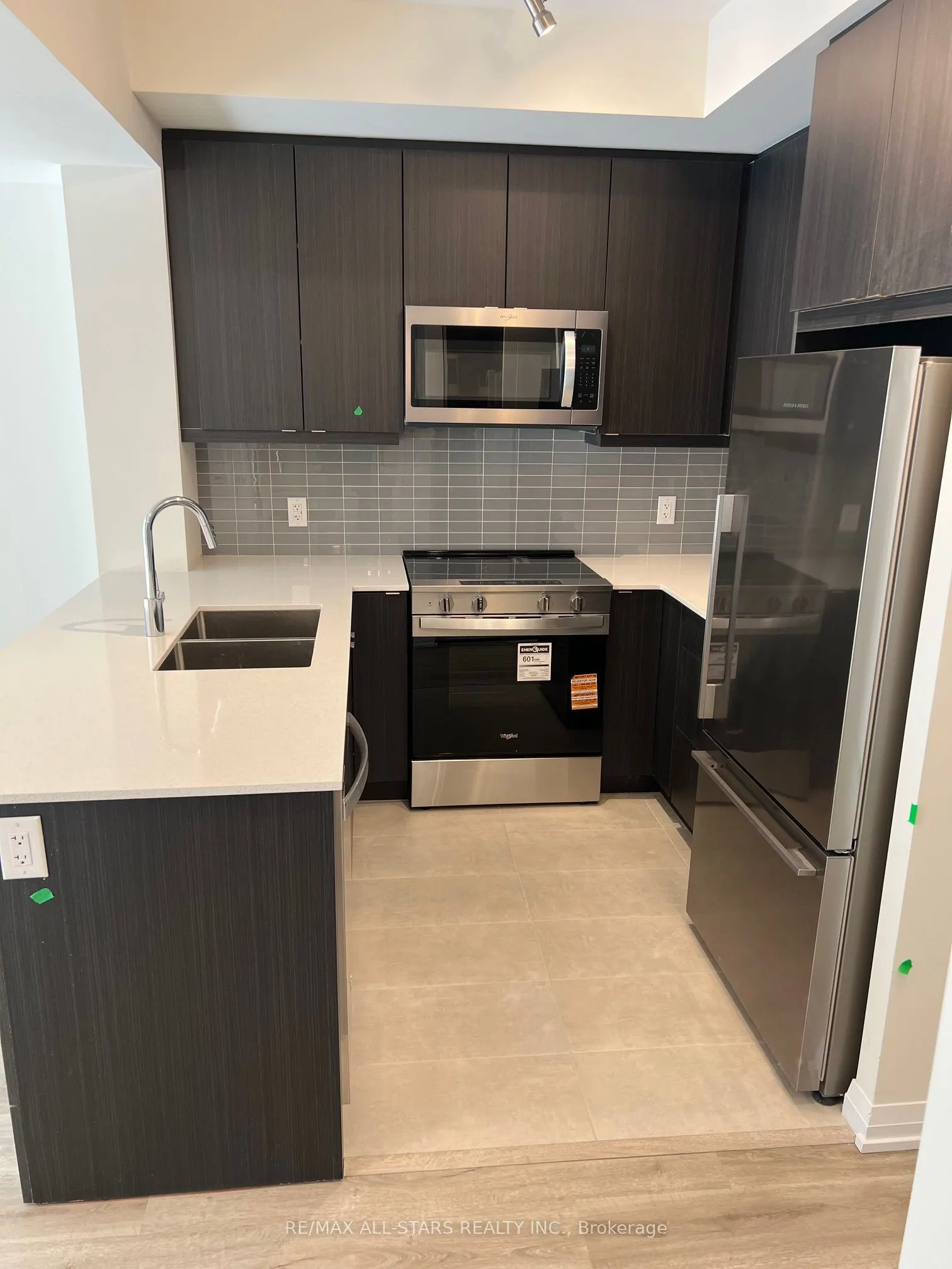 3270 Sheppard Avenue E, #424