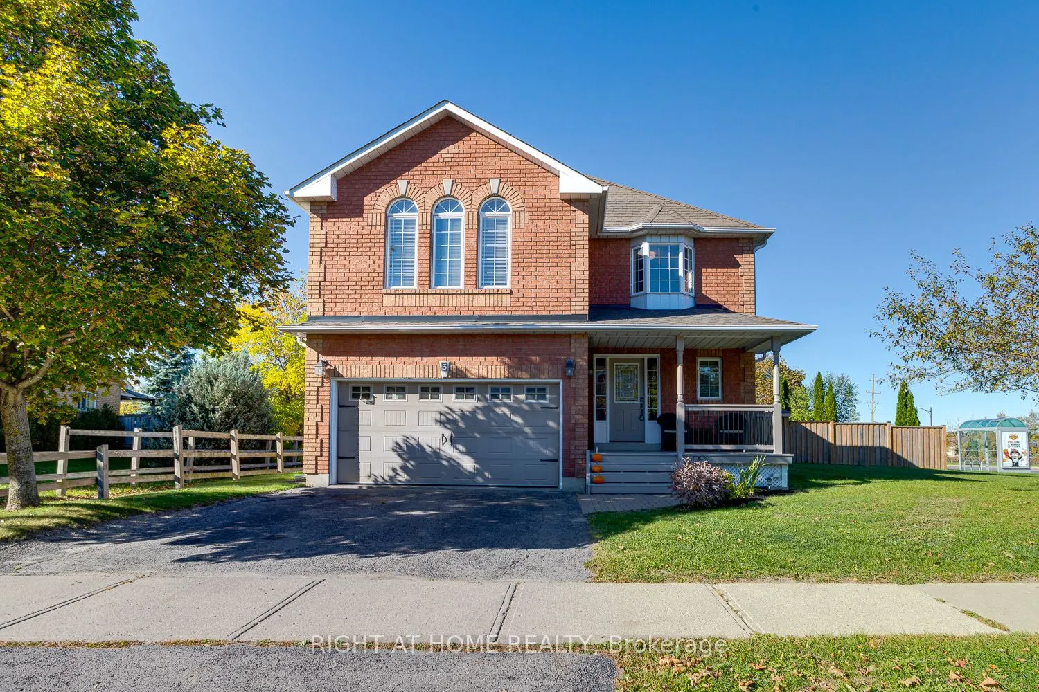 3 Greenway Boulevard
