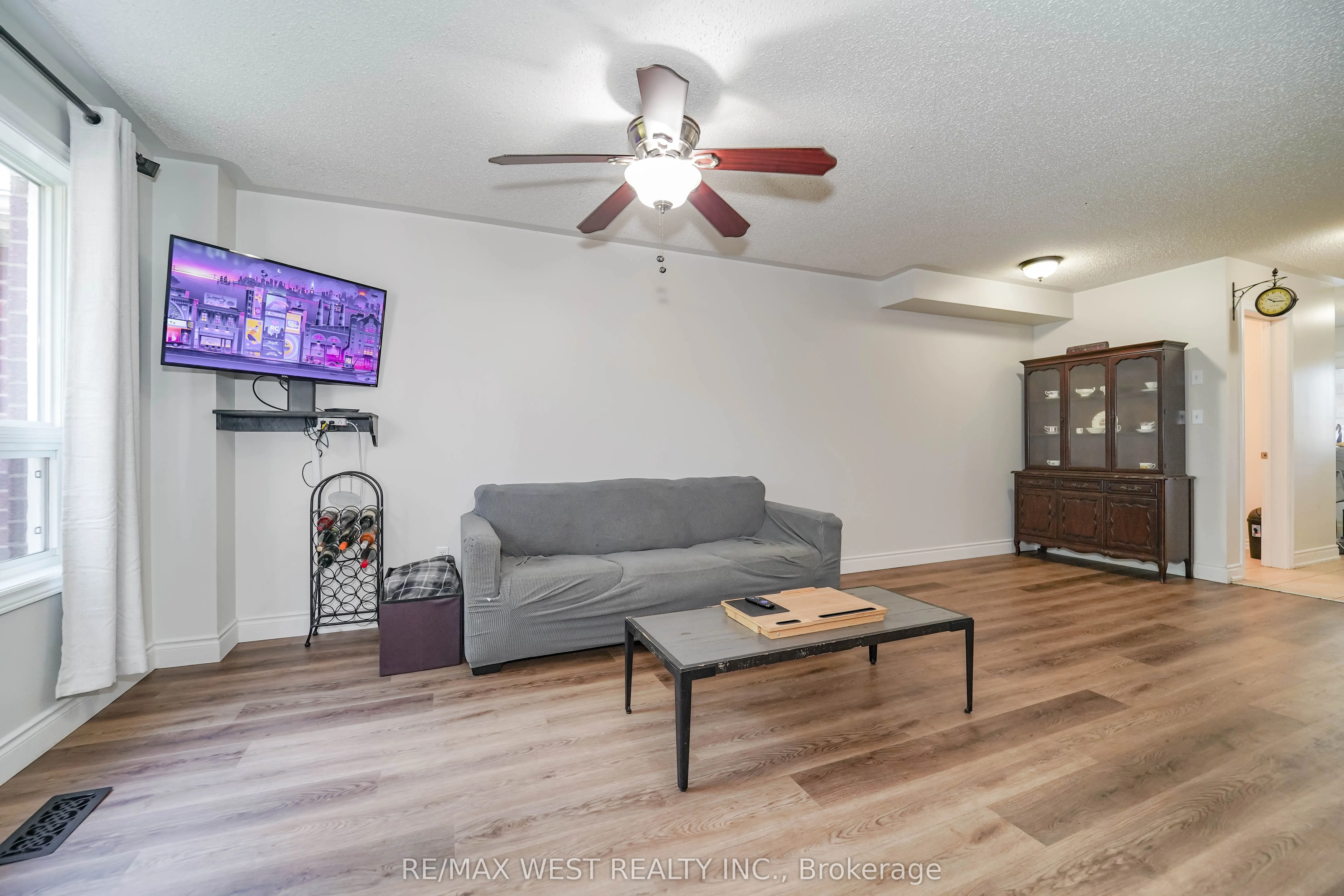 715 Grandview Street N, #36
