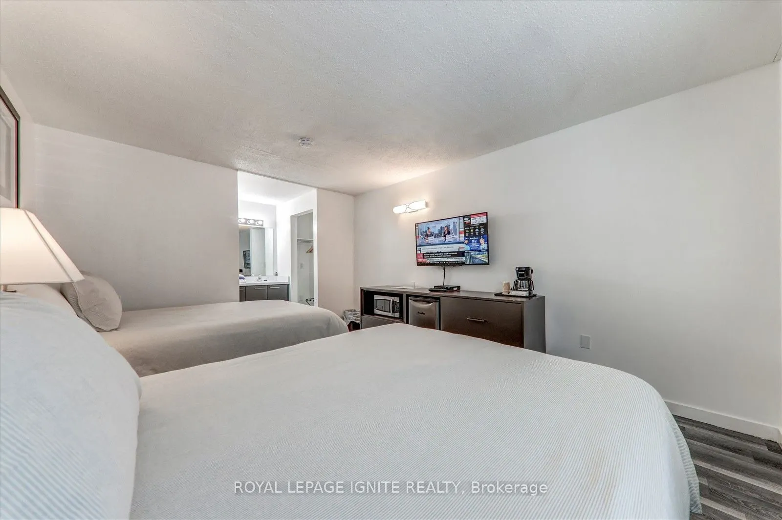 70 Port Darlington Road, #212